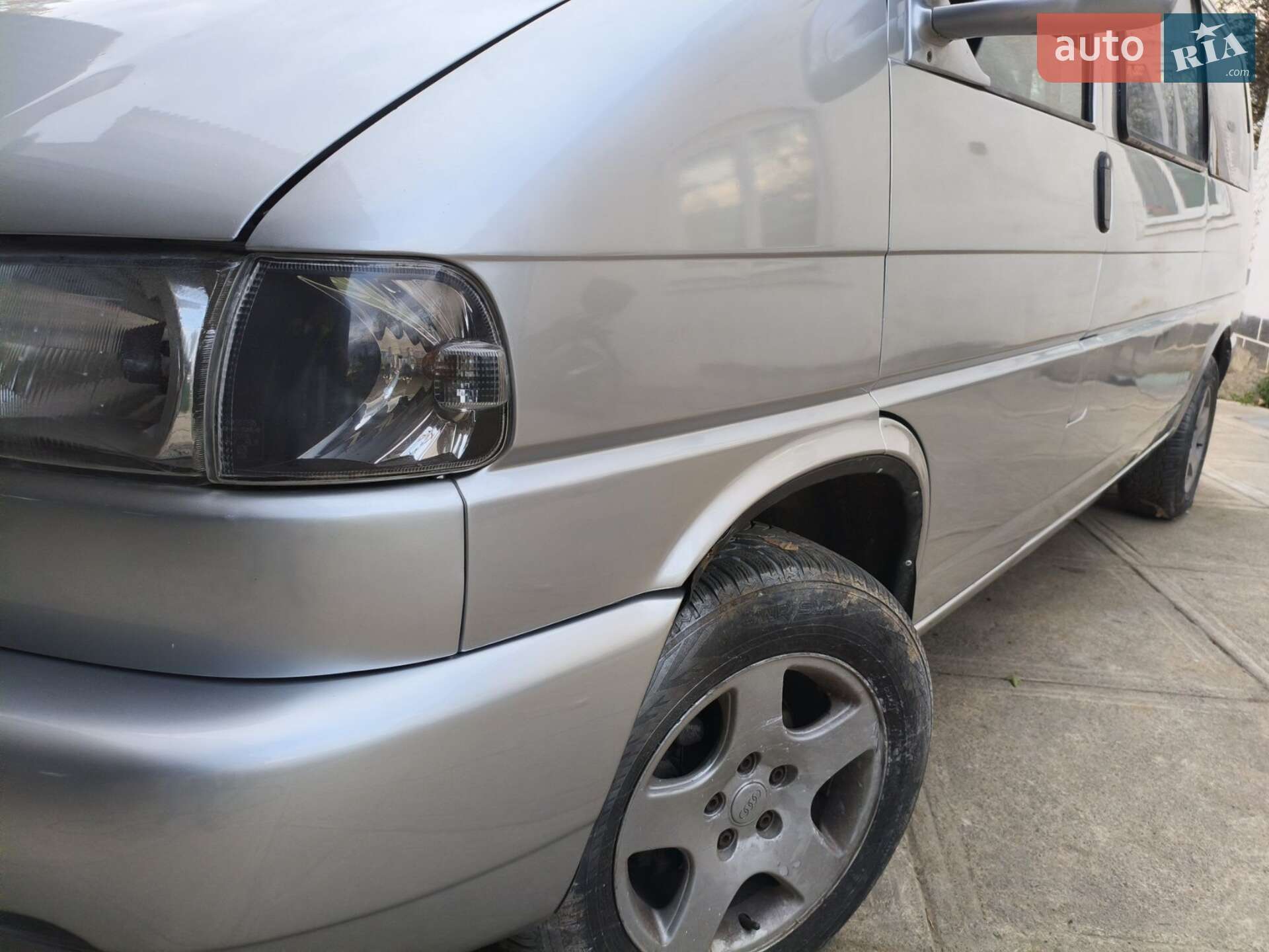 Volkswagen Transporter 2003 VIN WV1ZZZ70Z3H139851 фото оголошення 35 з 52