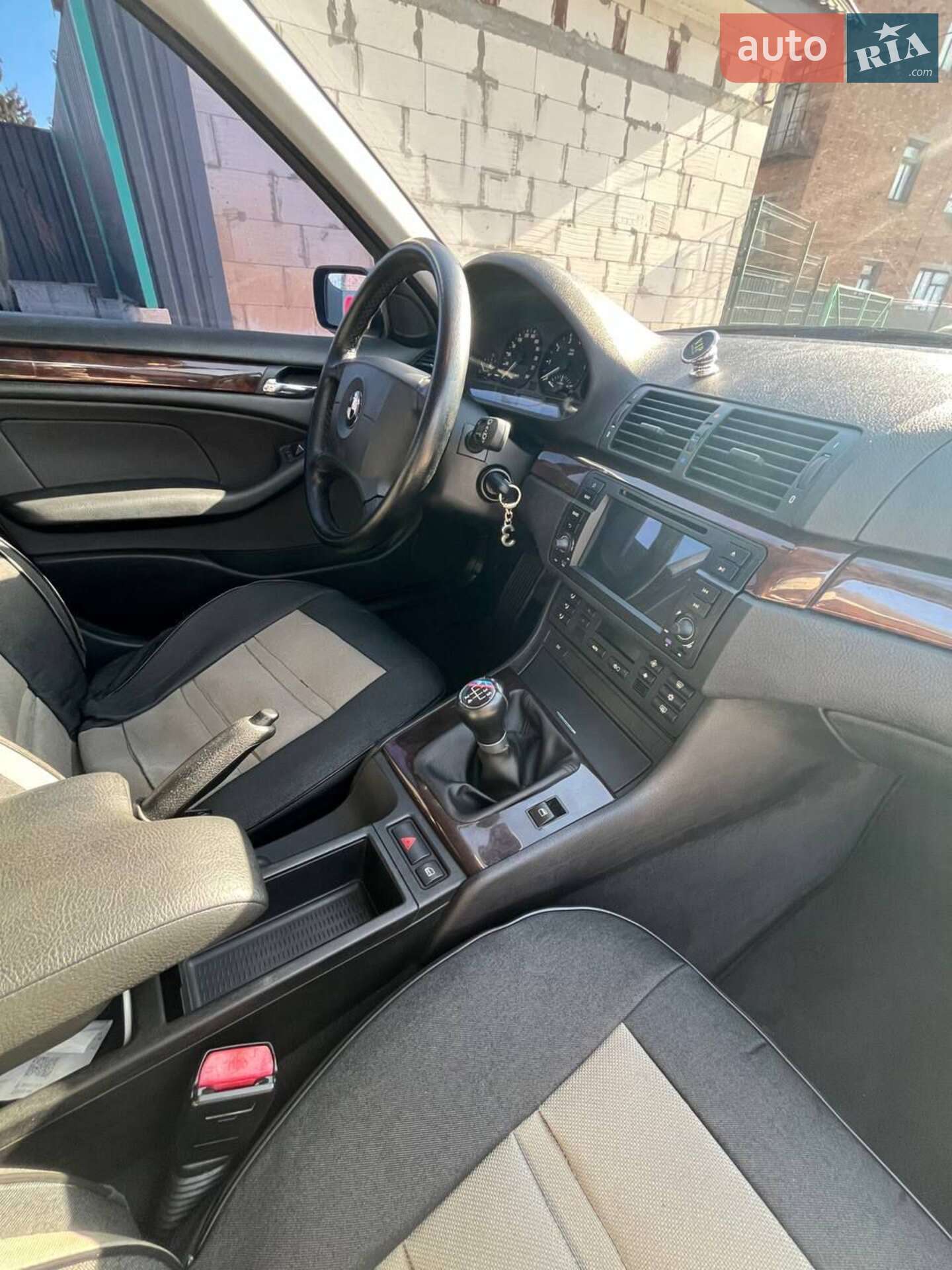 BMW 3 Series 2004 VIN WBAAY31020JR54544 фото оголошення 15 з 17
