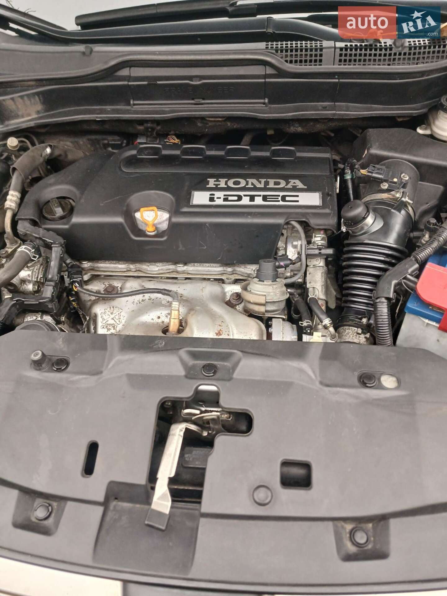 Honda CR-V 2011 VIN SHSRE6880CU001097 фото оголошення 2 з 6