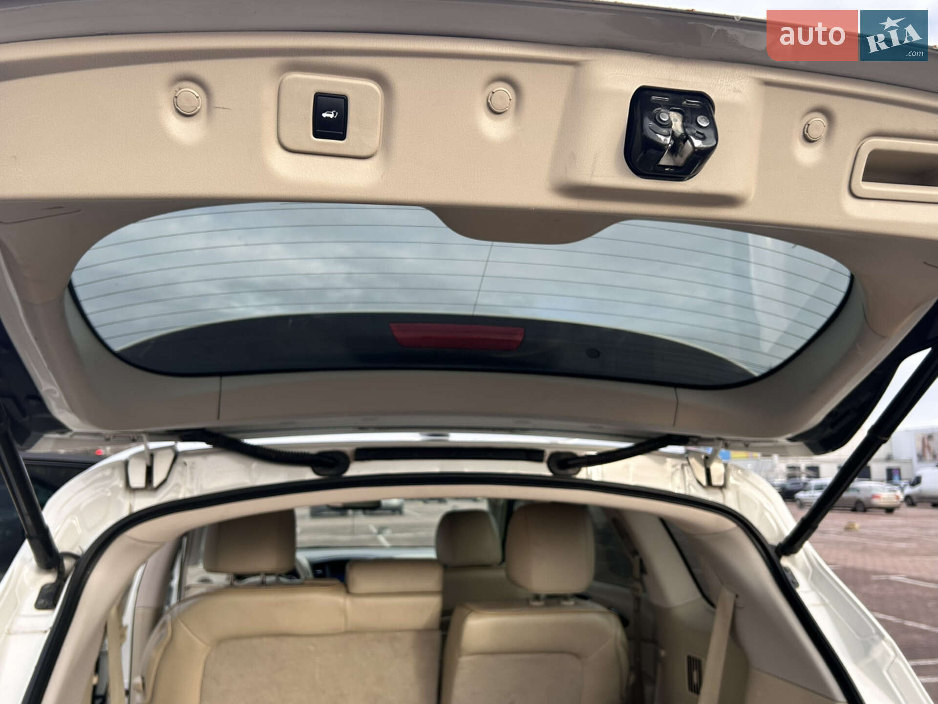 Infiniti JX35 2013 VIN 5N1AL0MM5DC335246 фото оголошення 16 з 29
