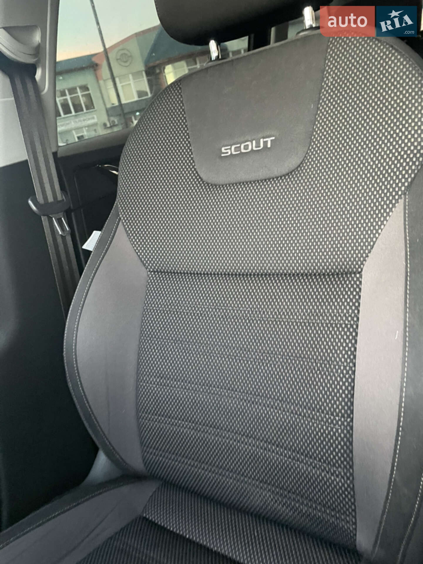 Skoda Octavia Scout 2017 VIN TMBLJ7NE2J0062850 фото оголошення 19 з 44