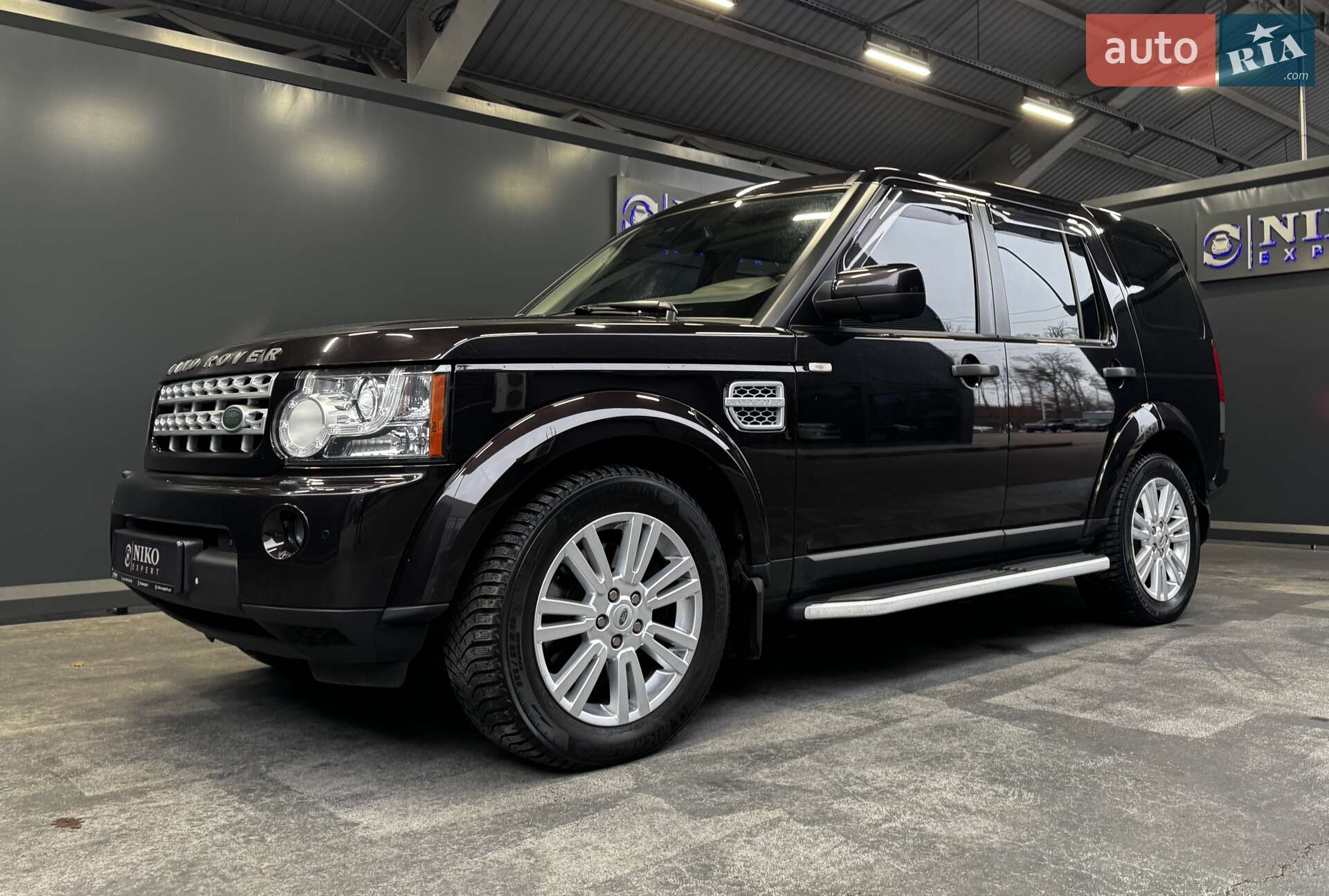 Land Rover Discovery 2011 VIN SALLAAAF4BA592626 фото оголошення 6 з 42