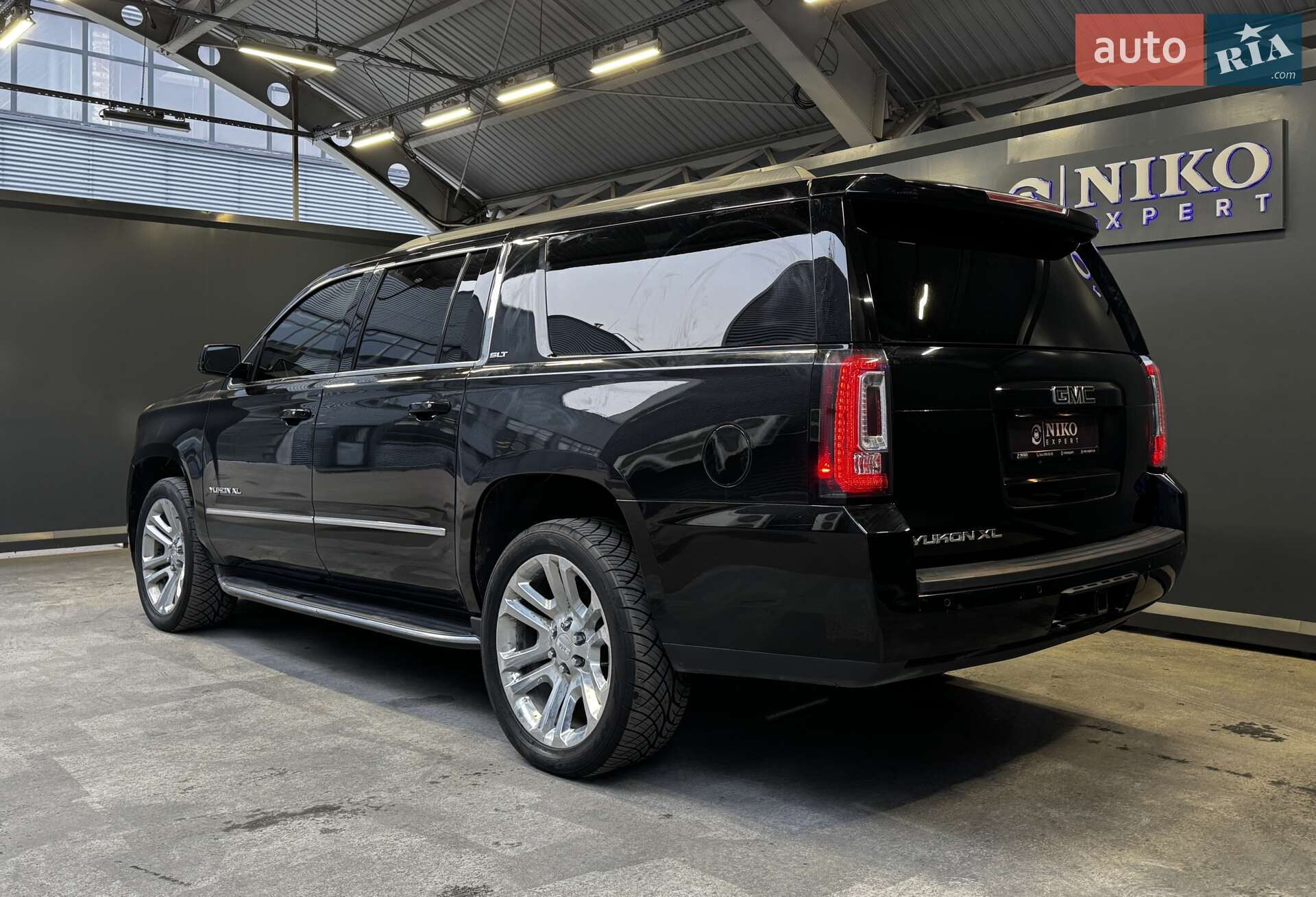 GMC Yukon 2018 VIN 1GKS2GKC6JR339396 фото оголошення 7 з 44