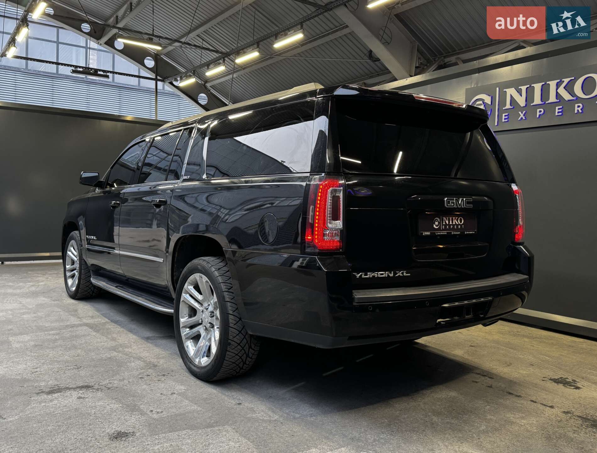 GMC Yukon 2018 VIN 1GKS2GKC6JR339396 фото оголошення 9 з 44
