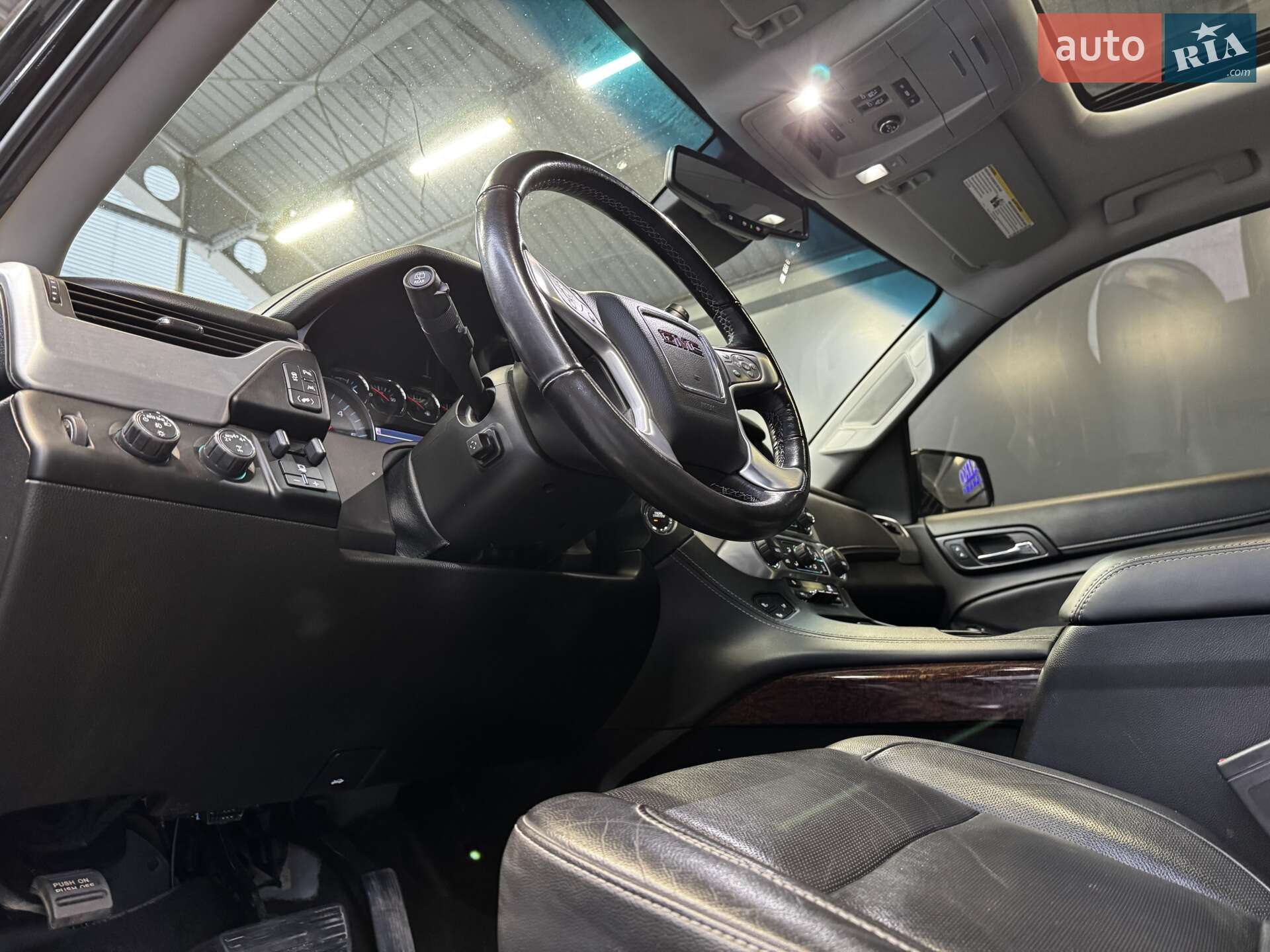 GMC Yukon 2018 VIN 1GKS2GKC6JR339396 фото оголошення 23 з 44