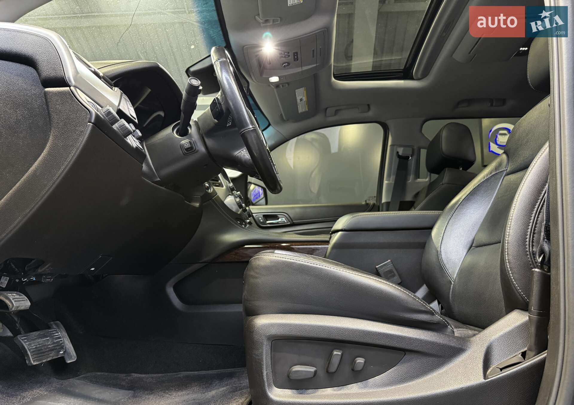 GMC Yukon 2018 VIN 1GKS2GKC6JR339396 фото оголошення 22 з 44