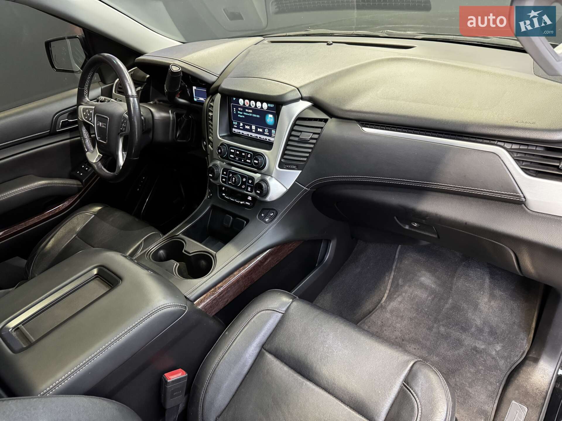 GMC Yukon 2018 VIN 1GKS2GKC6JR339396 фото оголошення 27 з 44