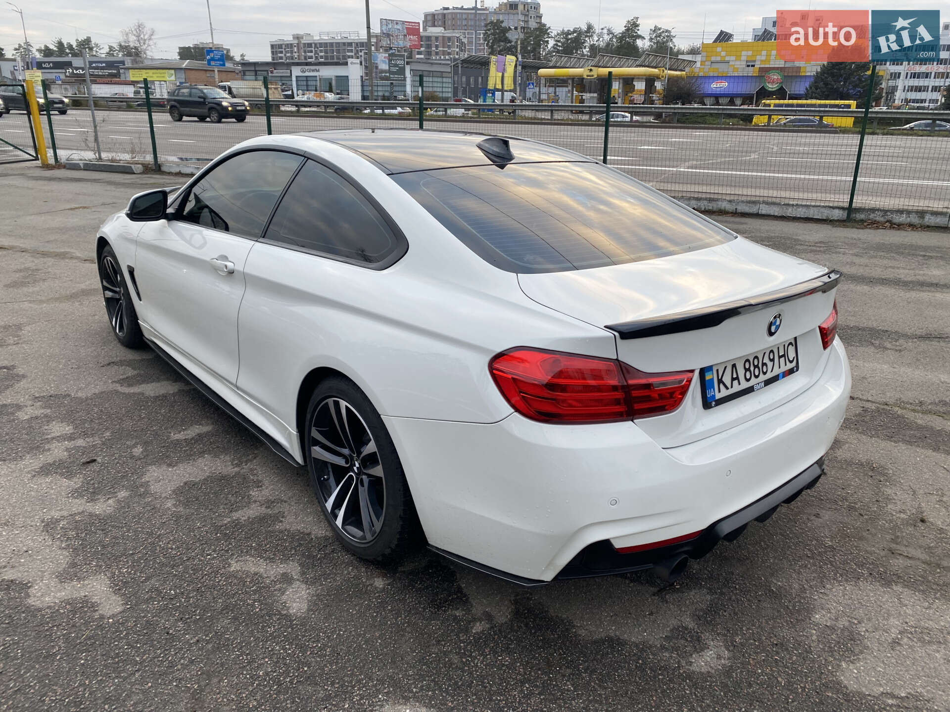 BMW 4 Series 2013 VIN WBA3N7C50EF719622 фото оголошення 3 з 11