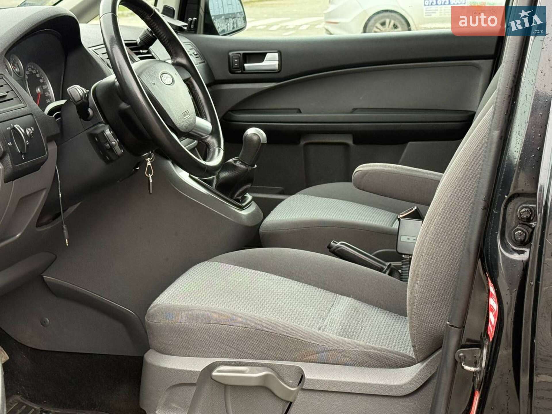 Ford Focus C-Max 2005 VIN WF0MXXGCDM5D17692 фото оголошення 13 з 44