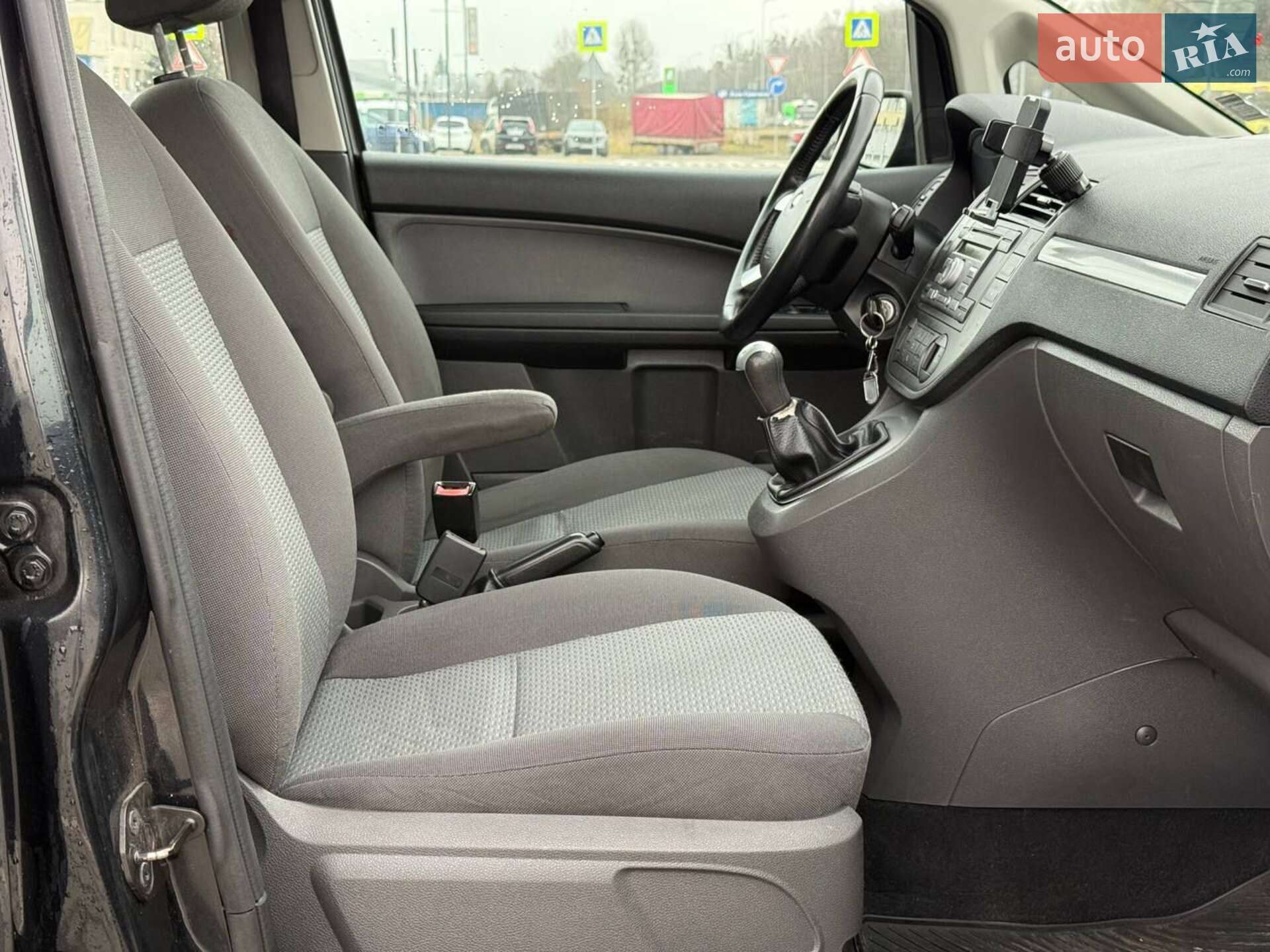 Ford Focus C-Max 2005 VIN WF0MXXGCDM5D17692 фото оголошення 17 з 44