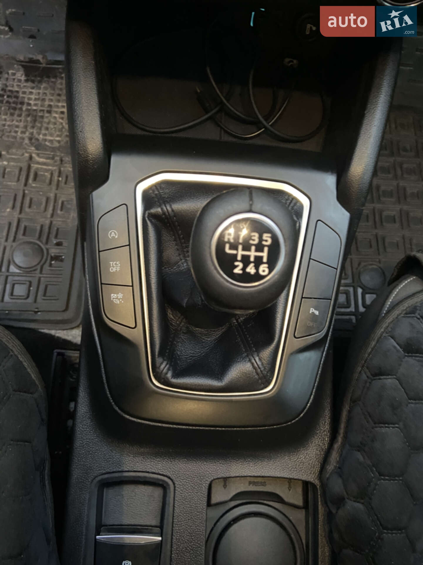 Ford Focus 2019 VIN WF0PXXGCHPKJ20346 фото оголошення 40 з 64