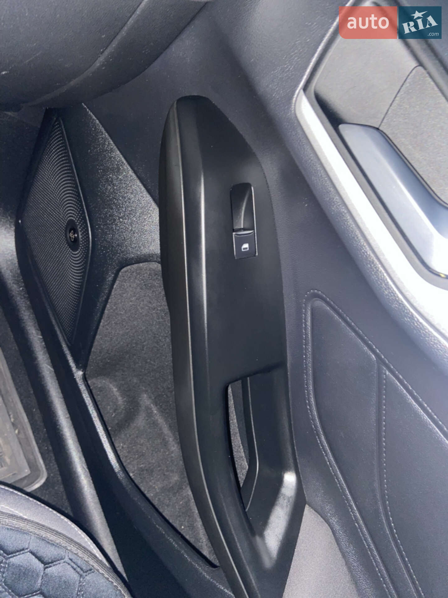 Ford Focus 2019 VIN WF0PXXGCHPKJ20346 фото оголошення 51 з 64