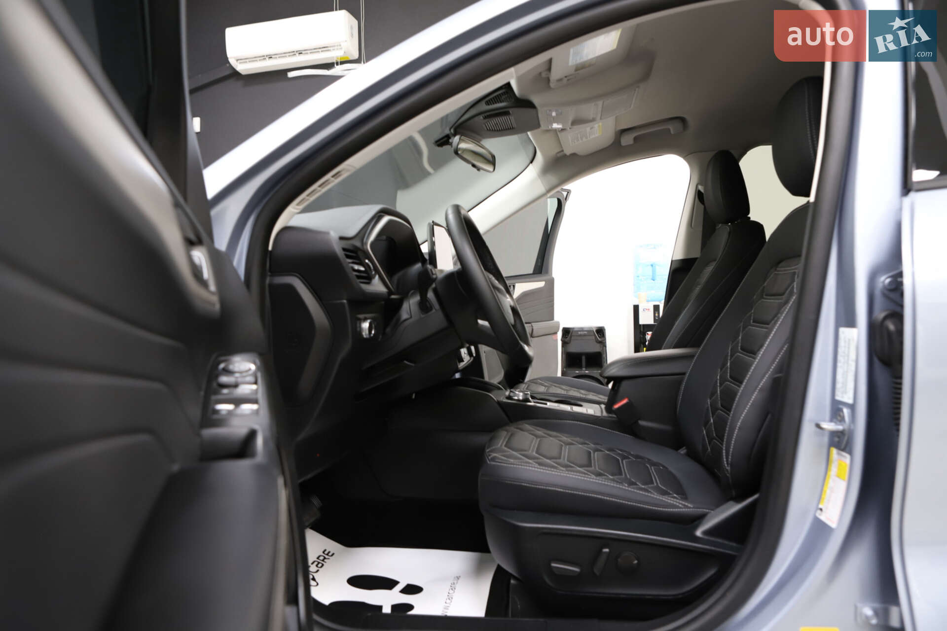 Ford Escape 2021 VIN 1FMCU0G67NUA10726 фото оголошення 68 з 122