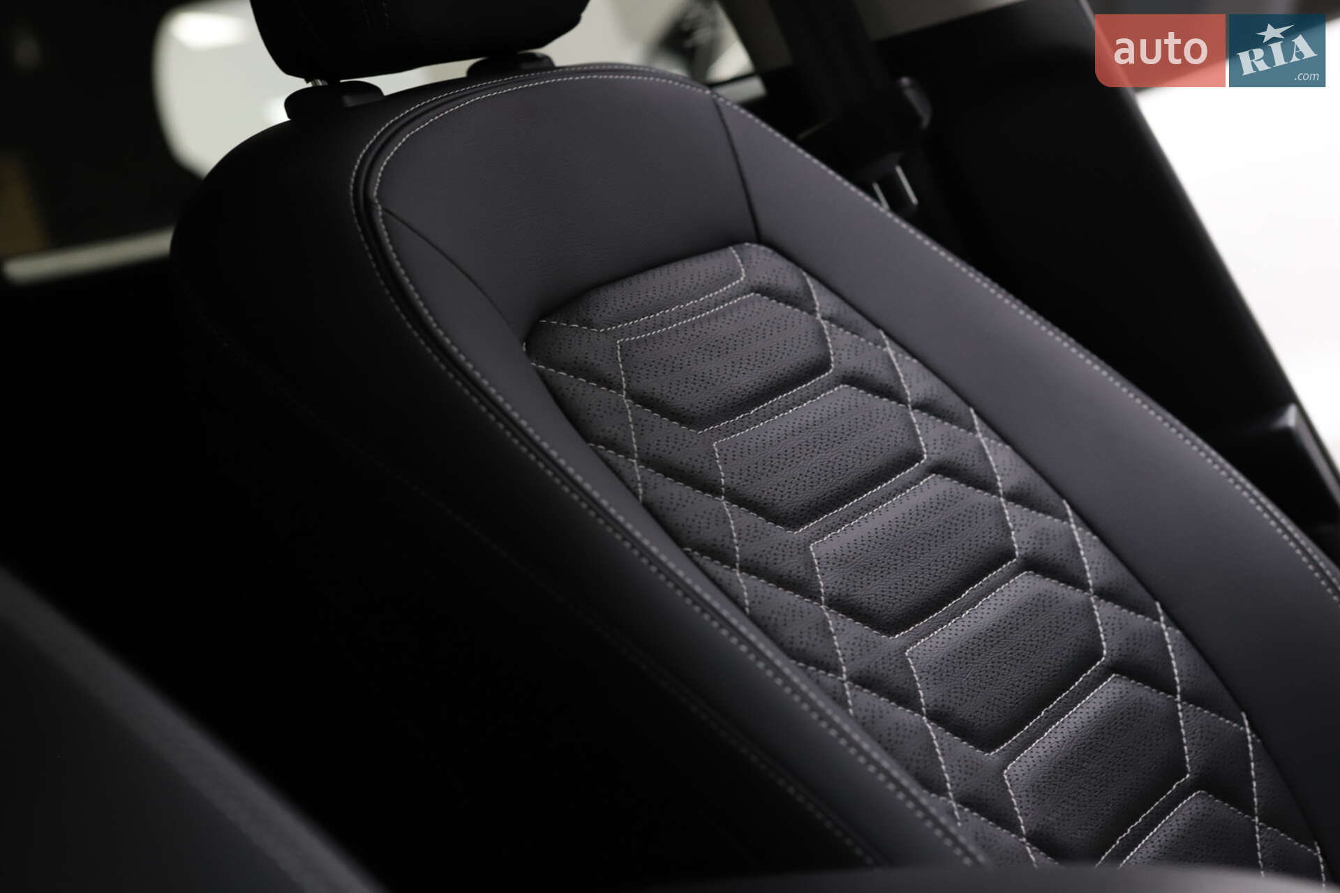 Ford Escape 2021 VIN 1FMCU0G67NUA10726 фото оголошення 98 з 122