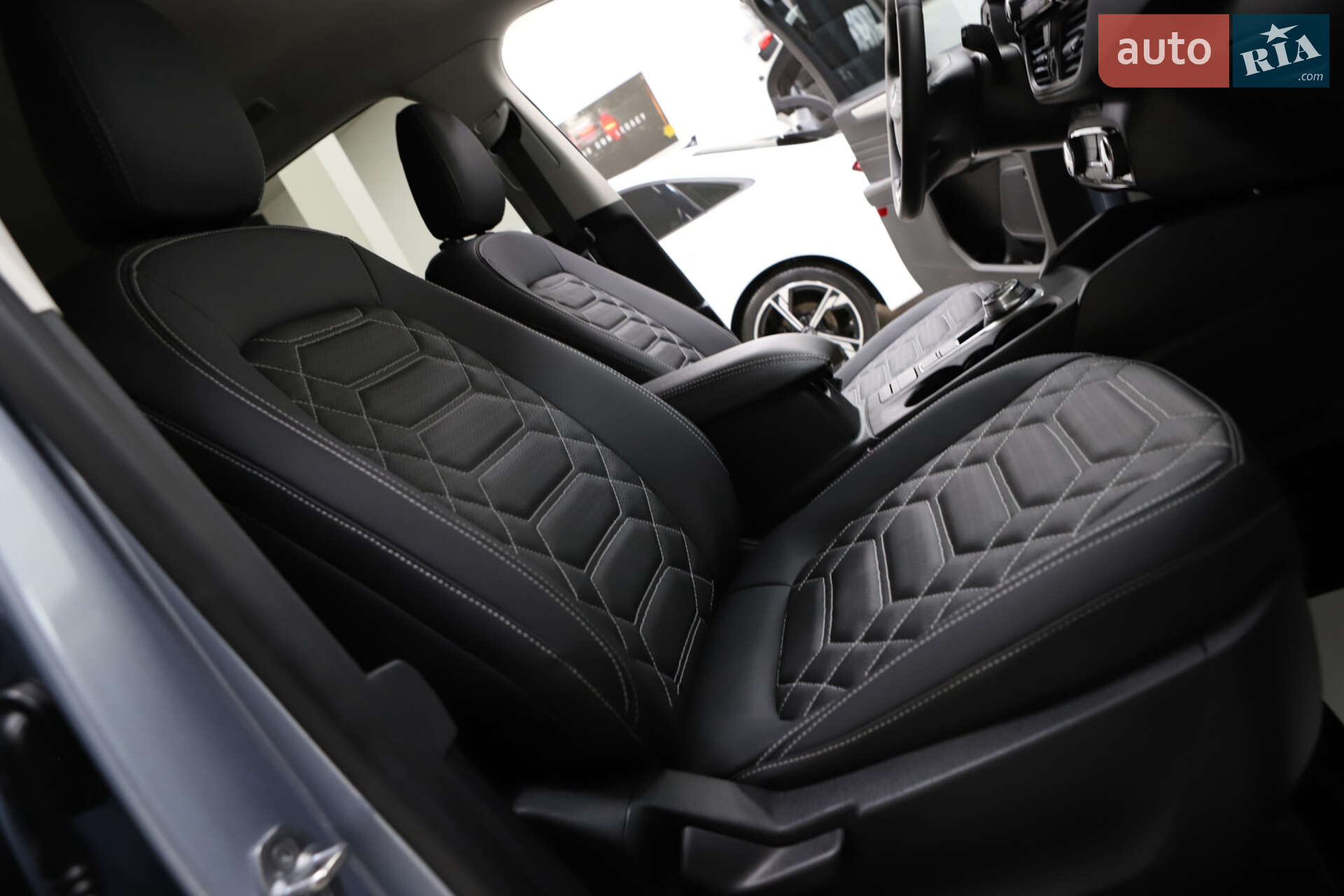 Ford Escape 2021 VIN 1FMCU0G67NUA10726 фото оголошення 100 з 122