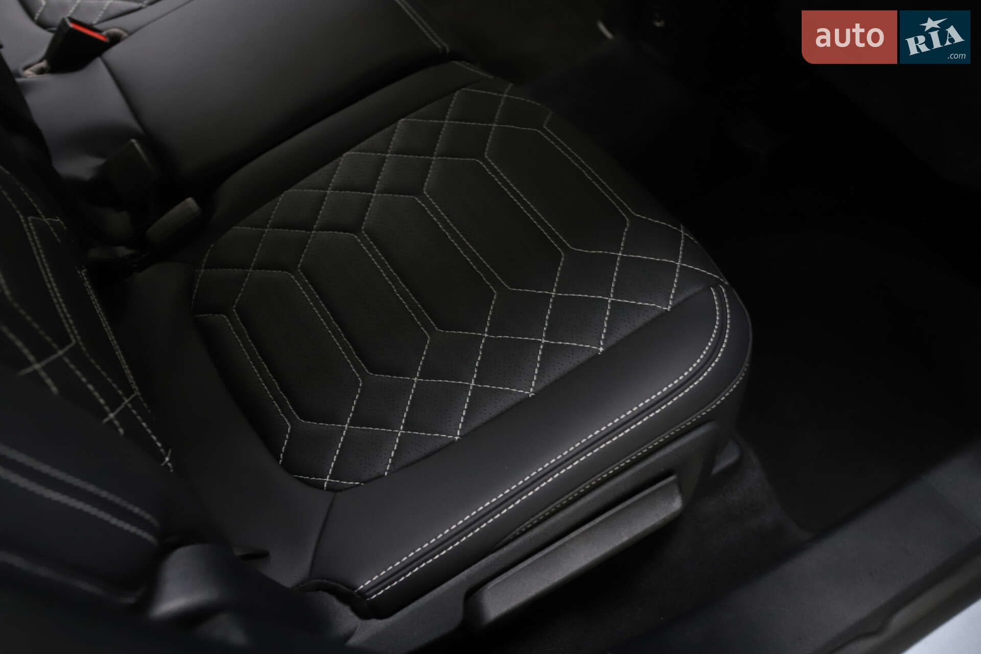 Ford Escape 2021 VIN 1FMCU0G67NUA10726 фото оголошення 110 з 122
