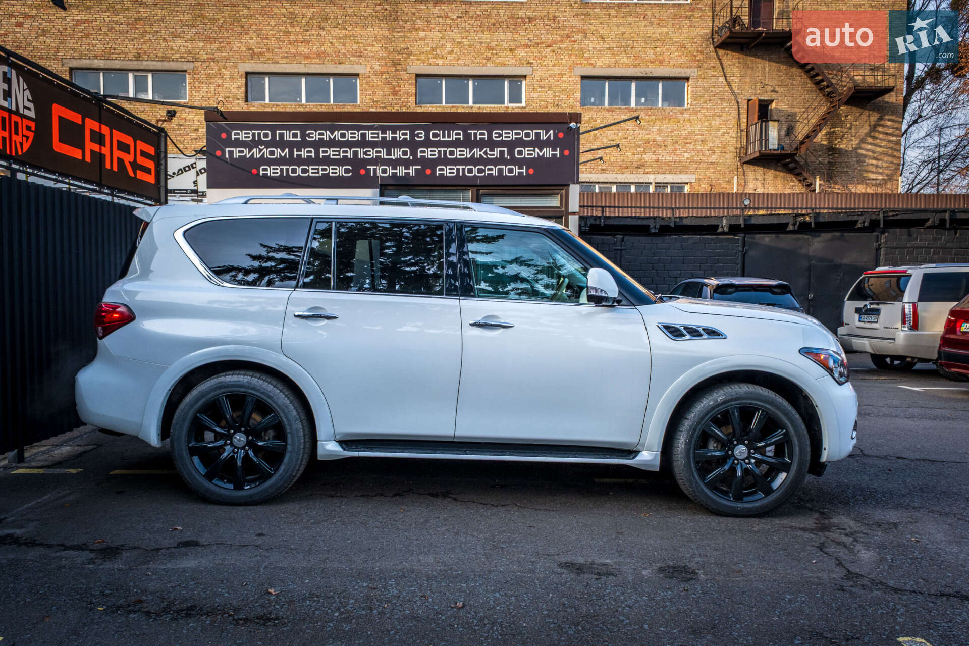 Infiniti QX80 2014 VIN JN8AZ2NC0E9352429 фото оголошення 9 з 47