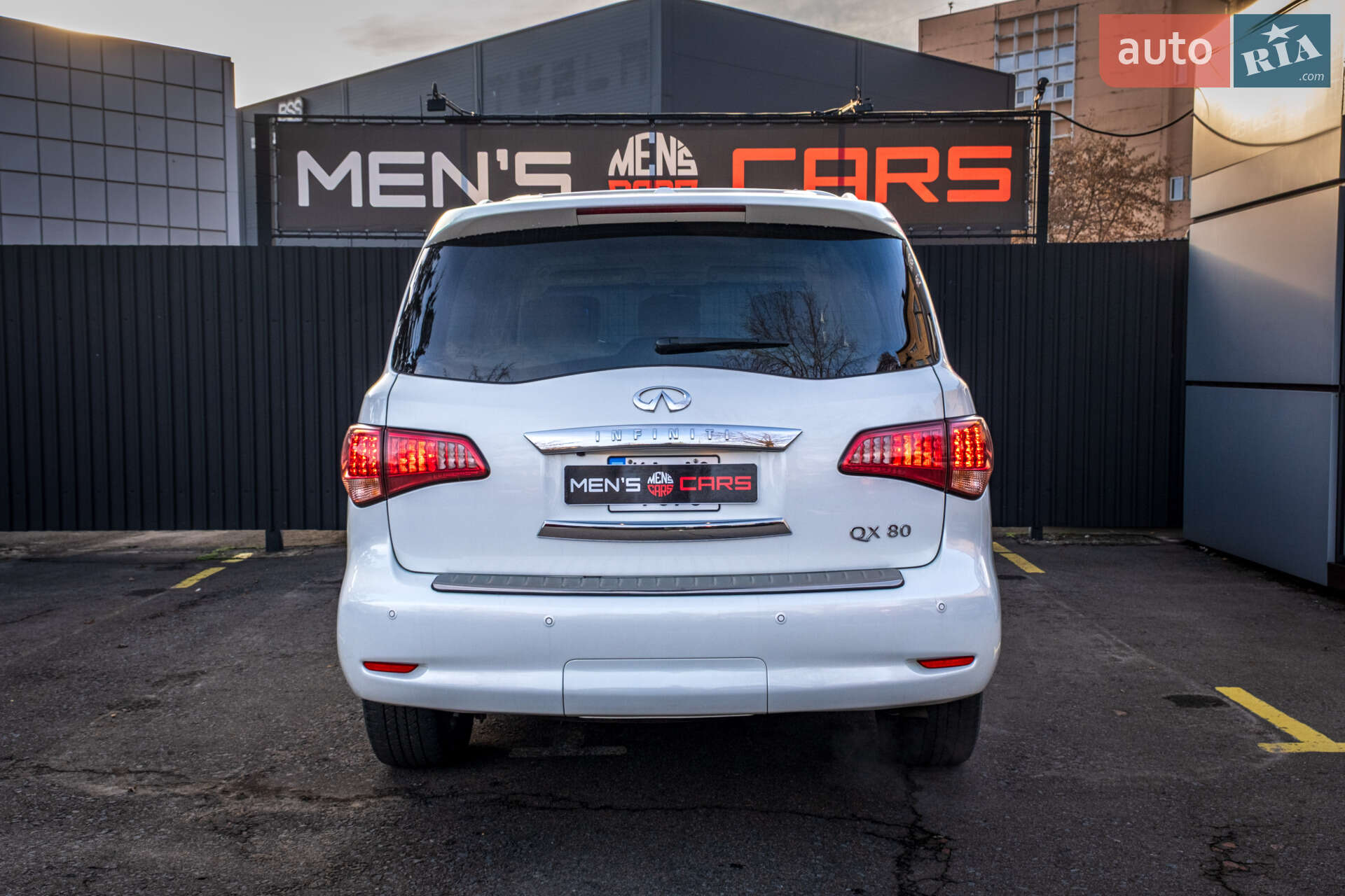 Infiniti QX80 2014 VIN JN8AZ2NC0E9352429 фото оголошення 7 з 47