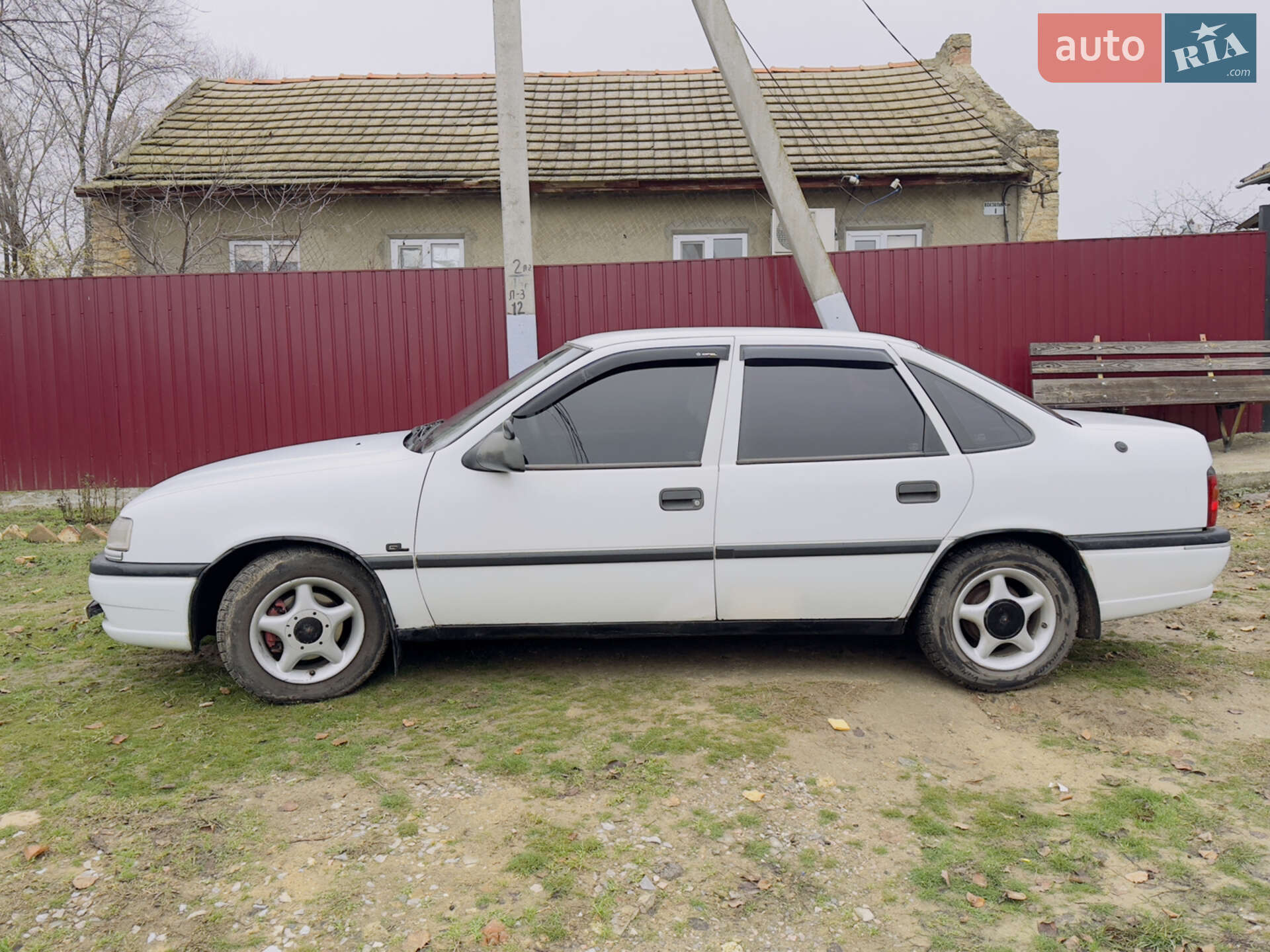 Opel Vectra 1995 VIN W0L000087S1192223 фото оголошення 4 з 23