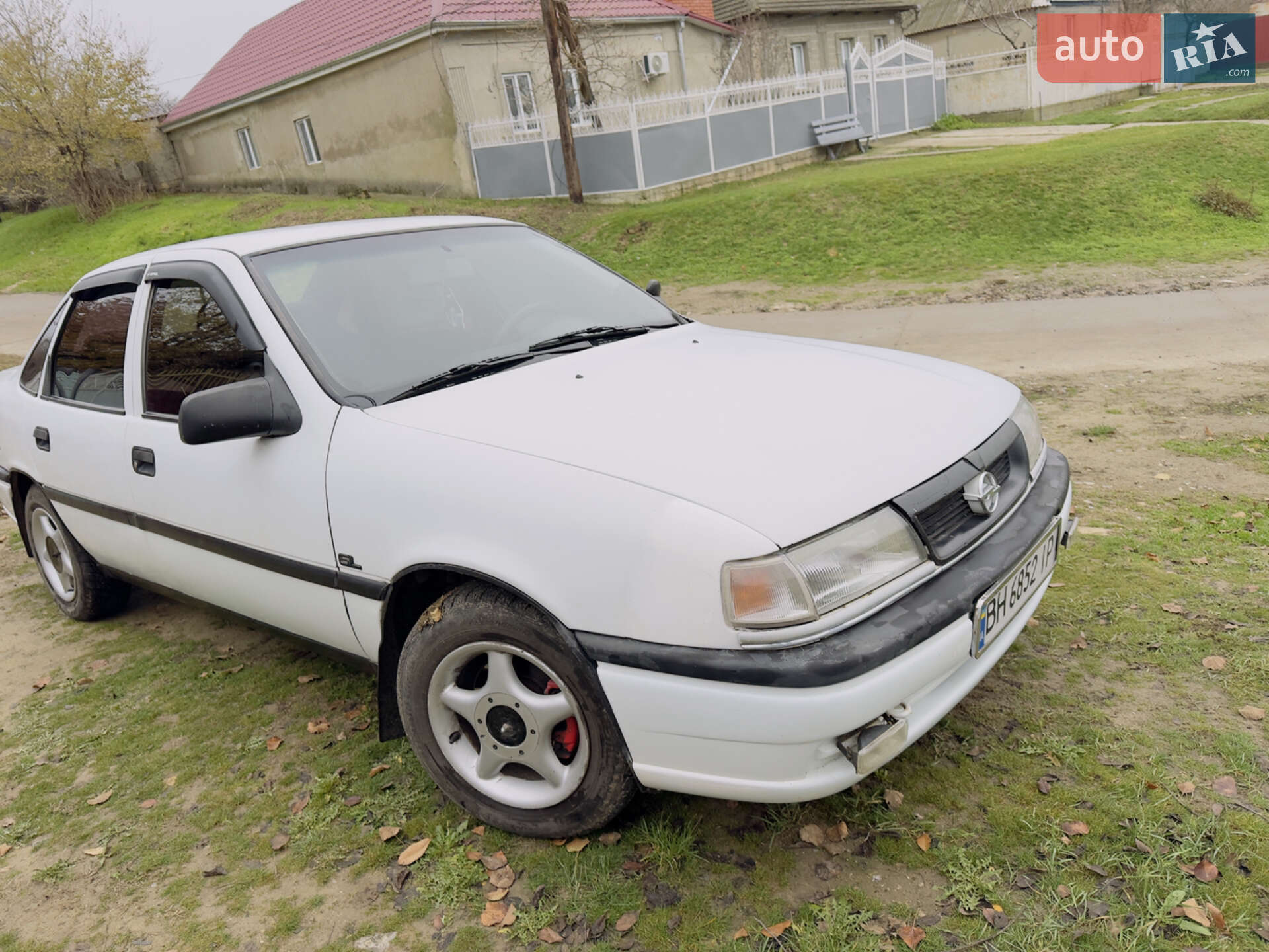 Opel Vectra 1995 VIN W0L000087S1192223 фото оголошення 5 з 23