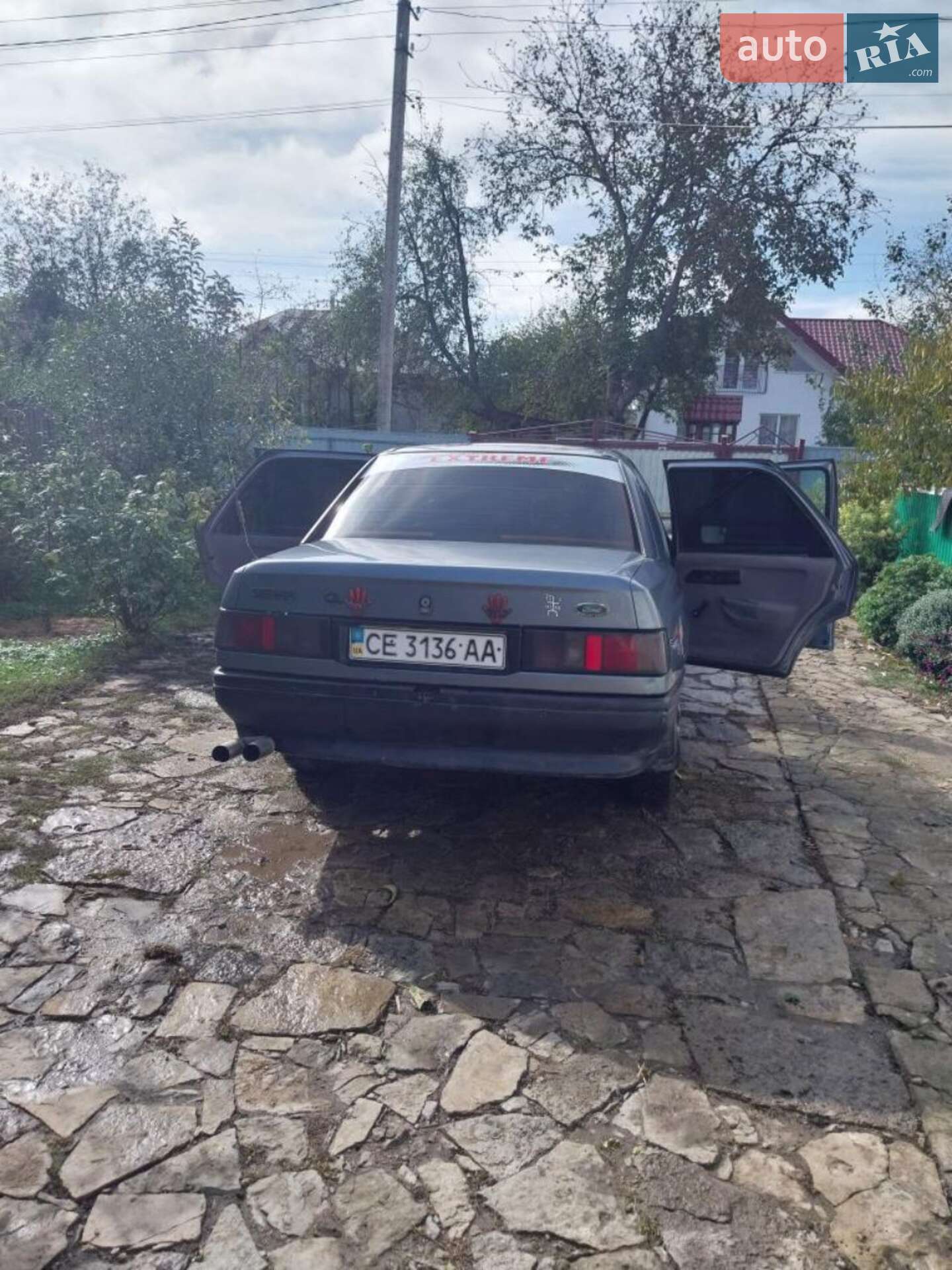 Ford Sierra 1990 VIN EF0FXXGBBFLG52539 фото оголошення 3 з 12