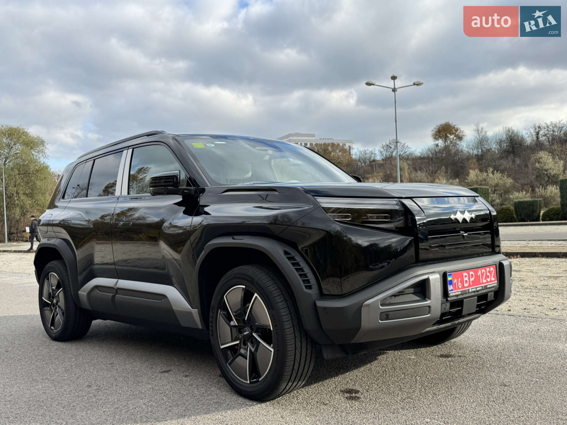 BYD Leopard 3 2025 VIN LGXFF4CD3S0615520 фото оголошення 12 з 38