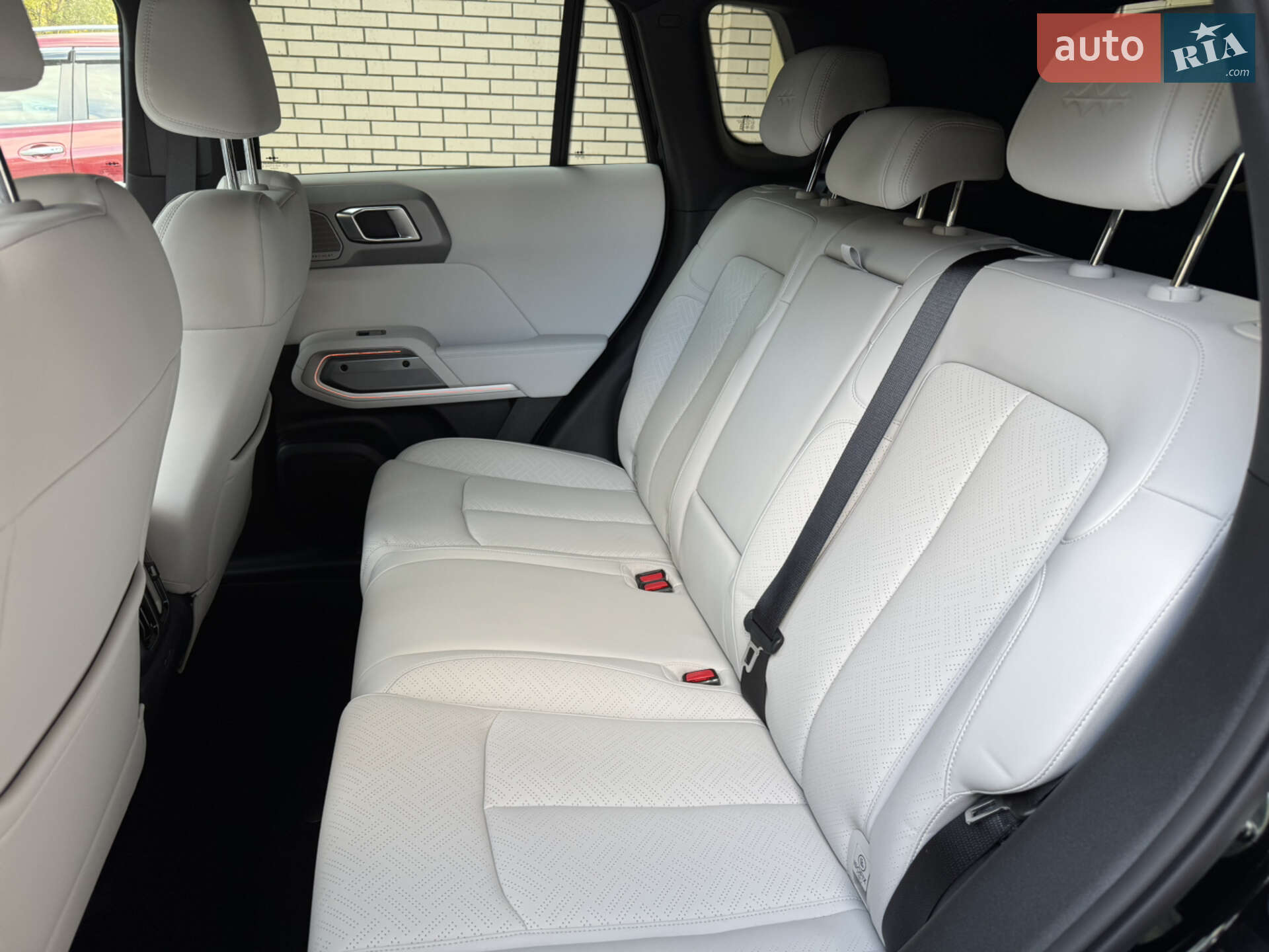 BYD Leopard 3 2025 VIN LGXFF4CD3S0615520 фото оголошення 33 з 38