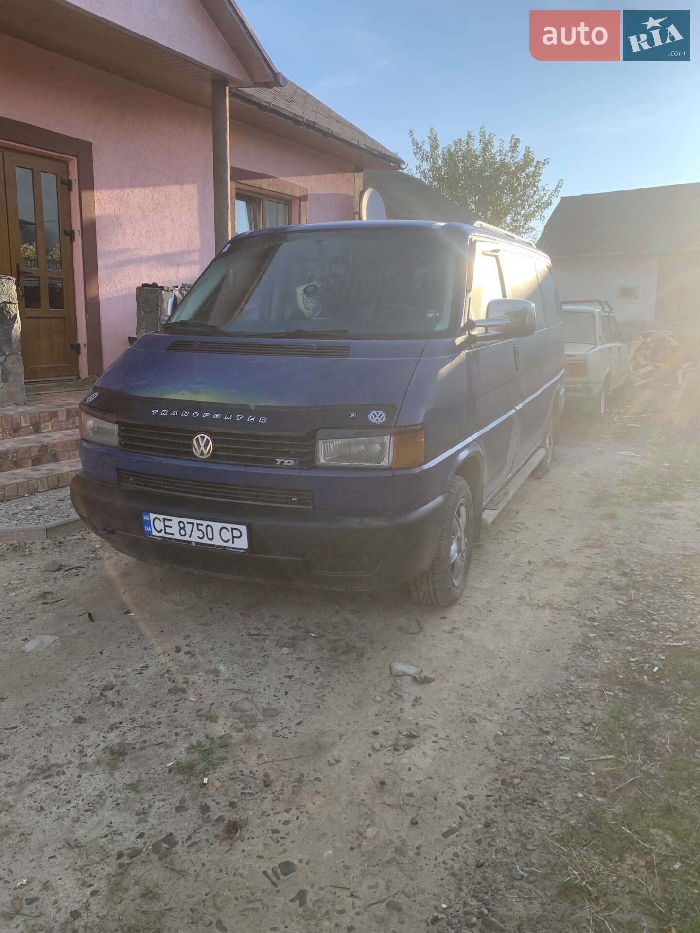 Volkswagen Transporter 2002 VIN WV1ZZZ70Z2H021855 фото оголошення 3 з 9
