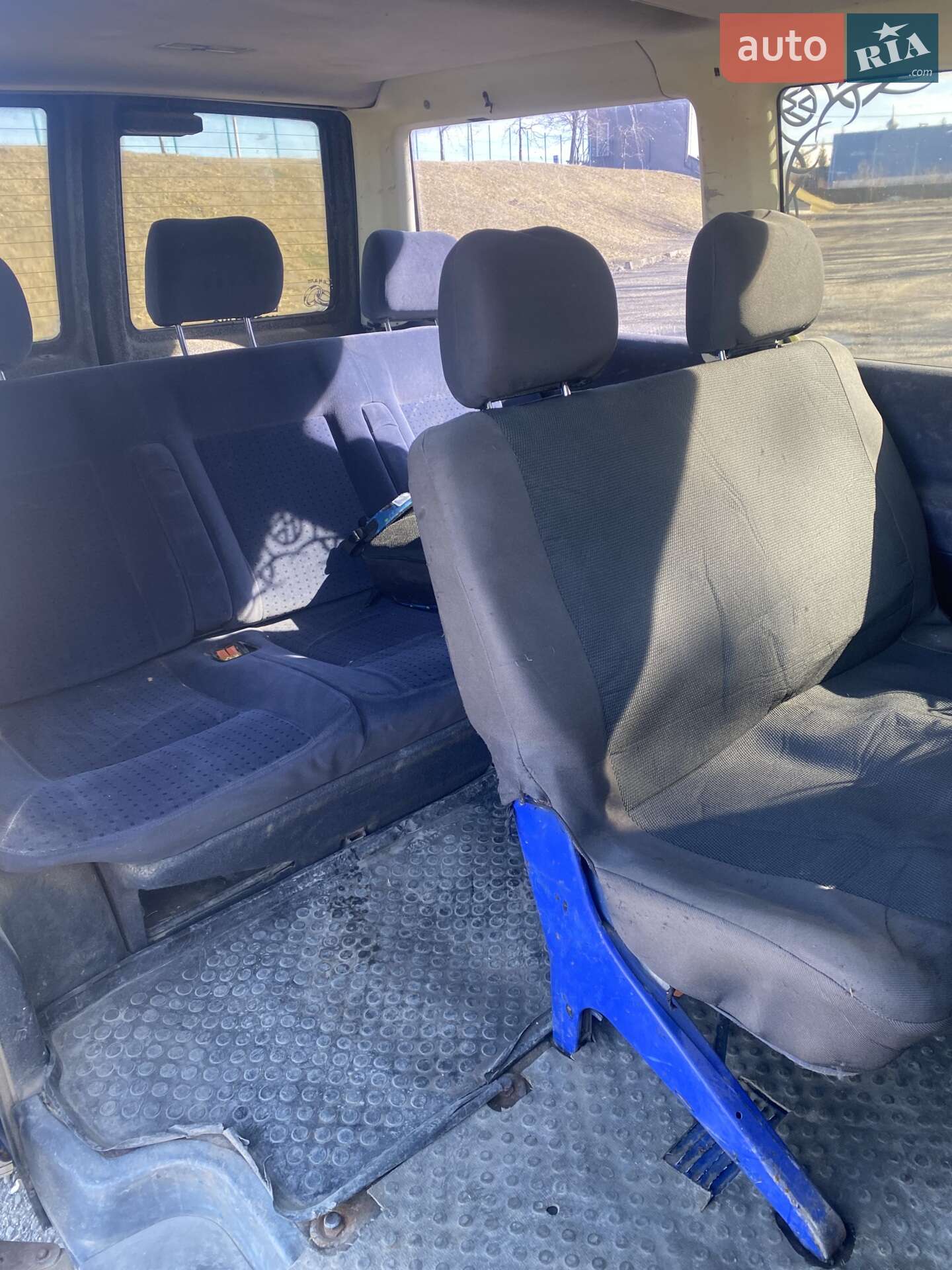 Volkswagen Transporter 2002 VIN WV1ZZZ70Z2H021855 фото оголошення 8 з 9