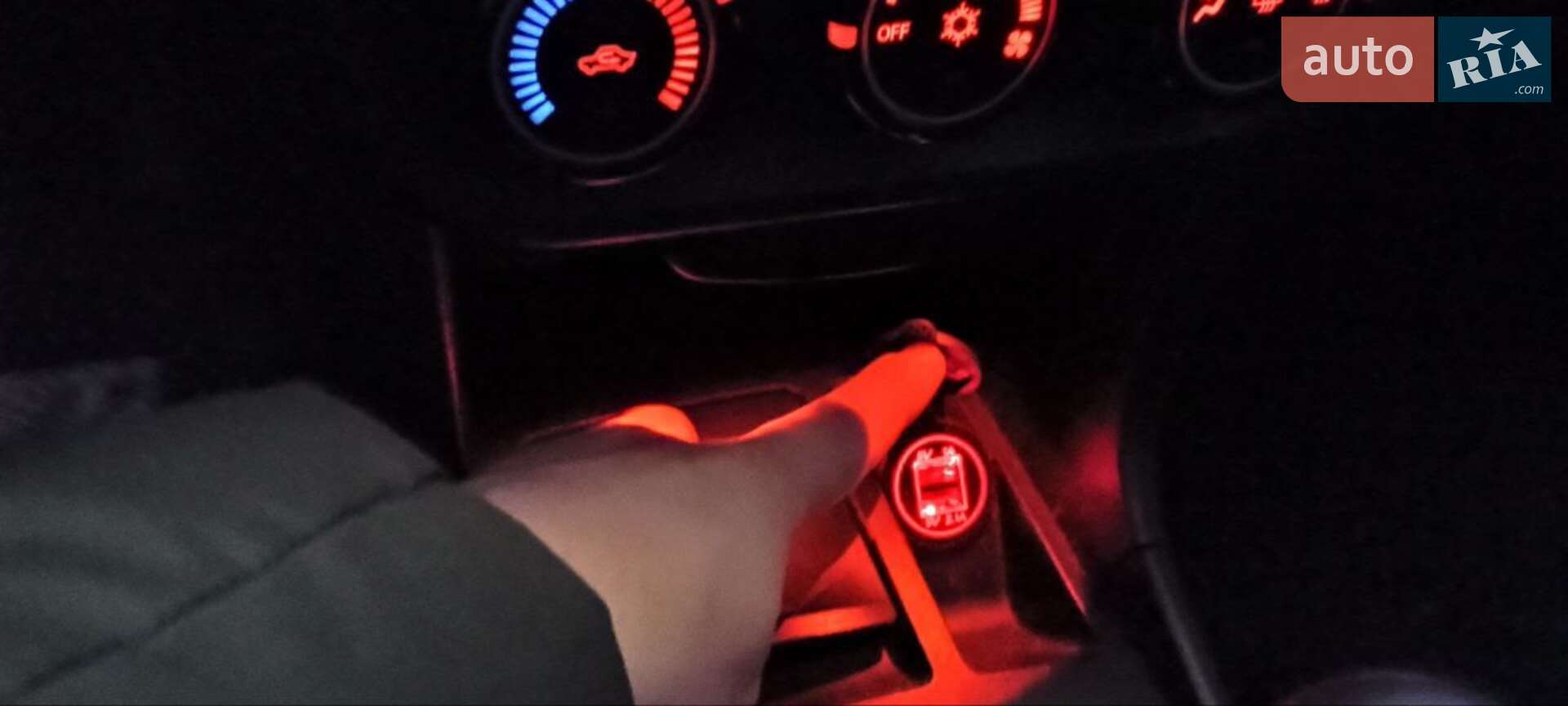 Mitsubishi Lancer 2008 VIN JMBSNCY2A8U017494 фото оголошення 11 з 15
