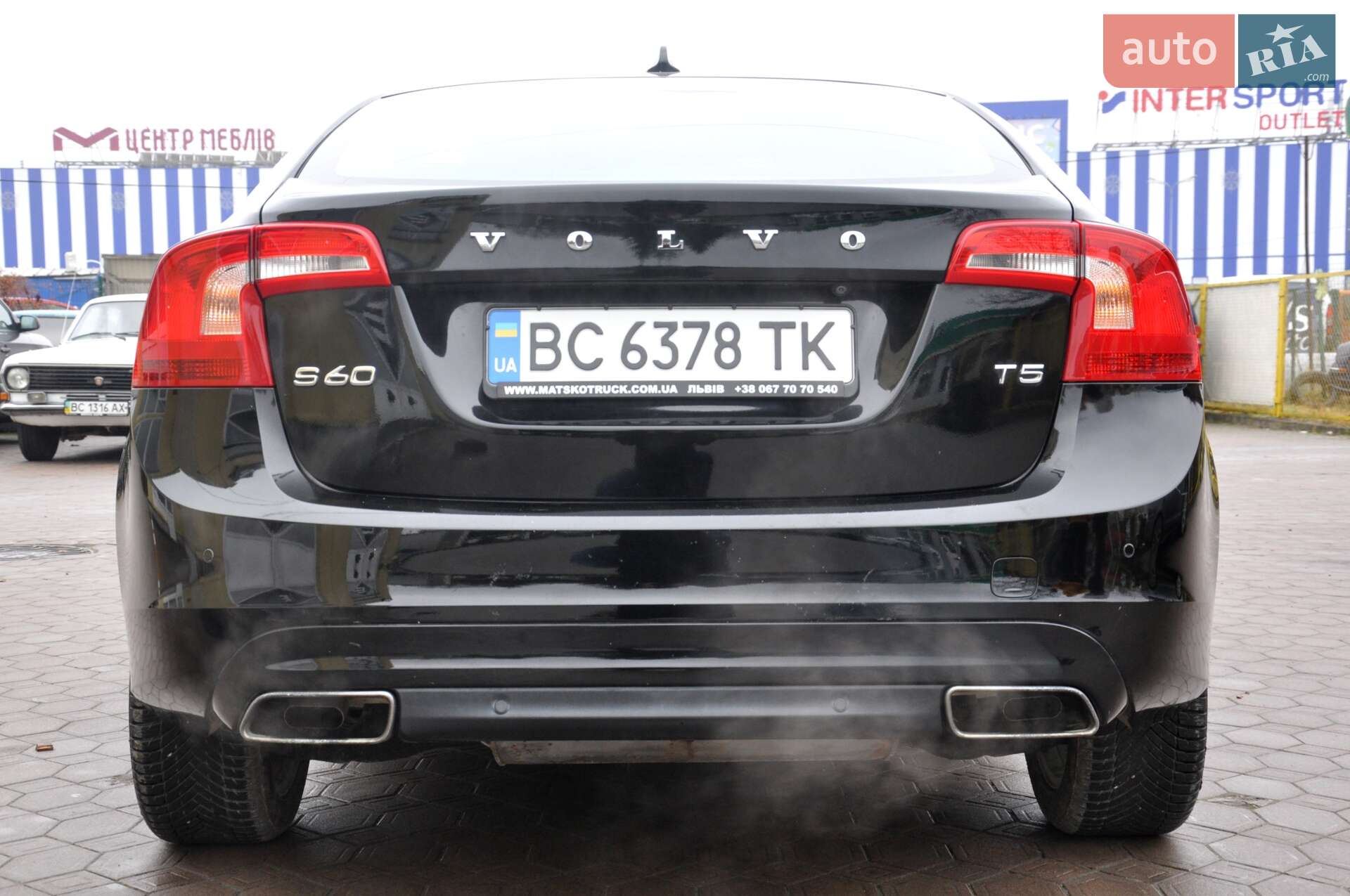 Volvo S60 2016 VIN YV126MFK6G2409720 фото оголошення 10 з 40