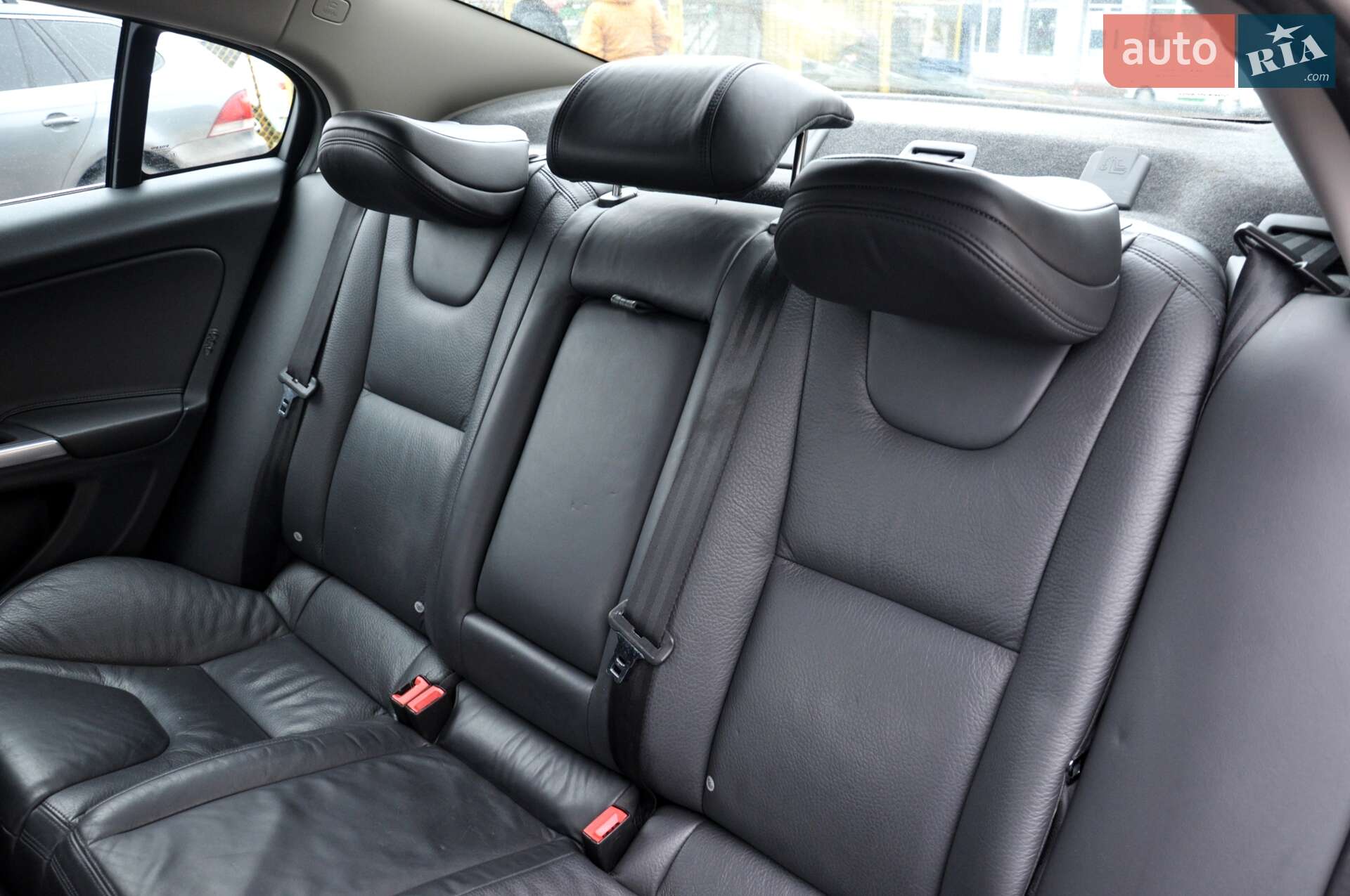 Volvo S60 2016 VIN YV126MFK6G2409720 фото оголошення 20 з 40