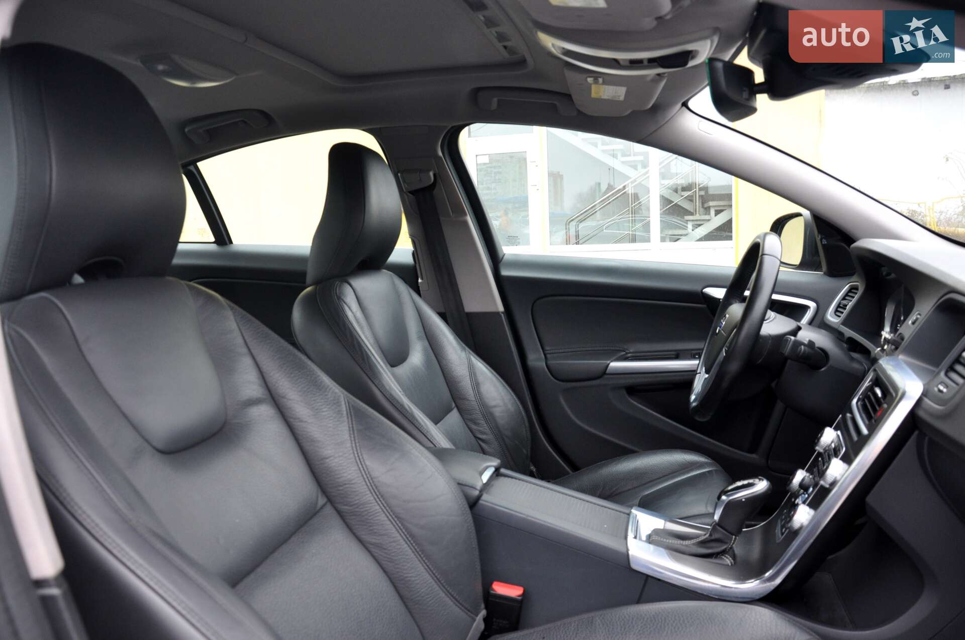 Volvo S60 2016 VIN YV126MFK6G2409720 фото оголошення 27 з 40