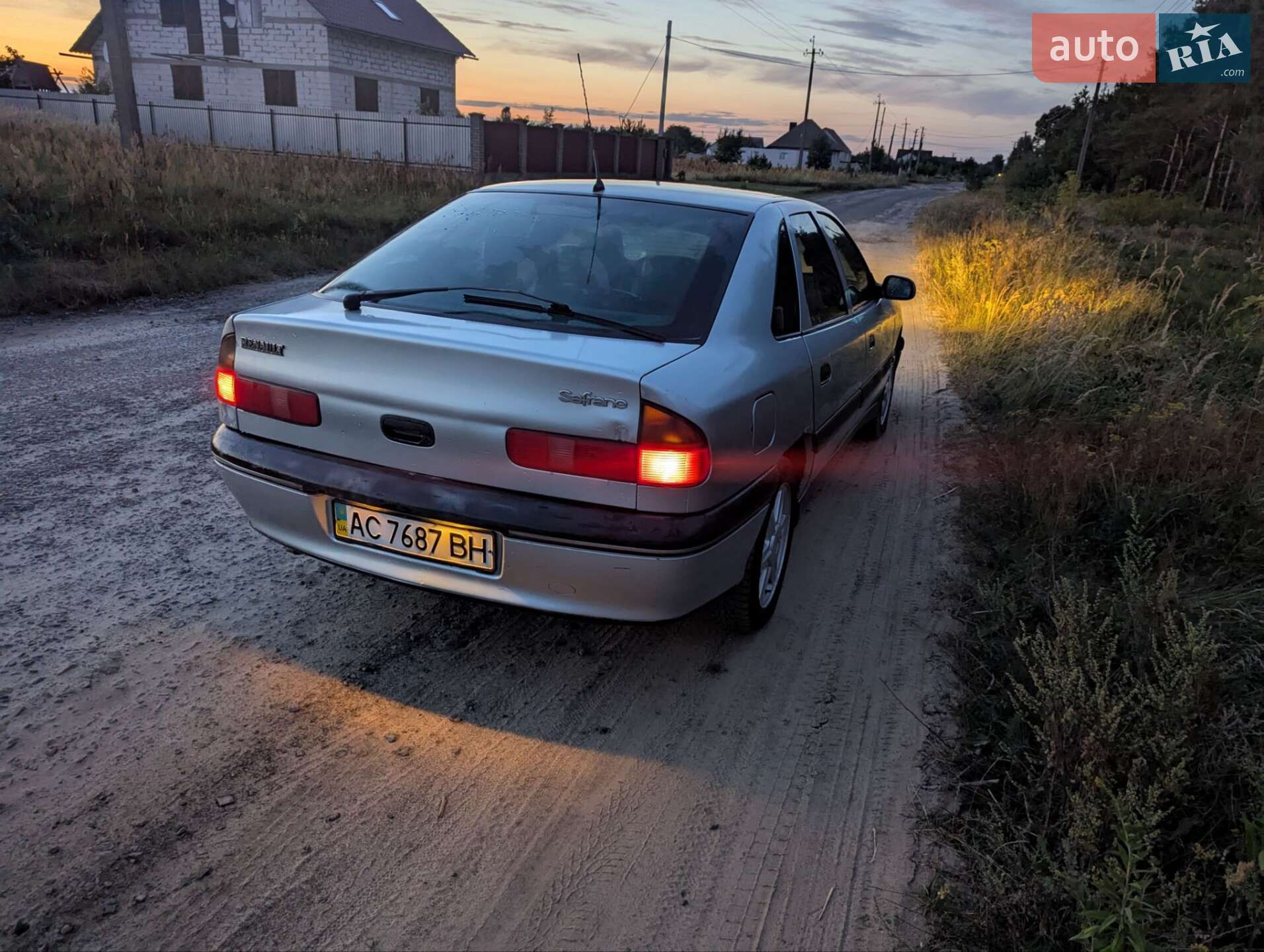 Renault Safrane 1998 VIN VF1B54L0518319984 фото оголошення 7 з 10