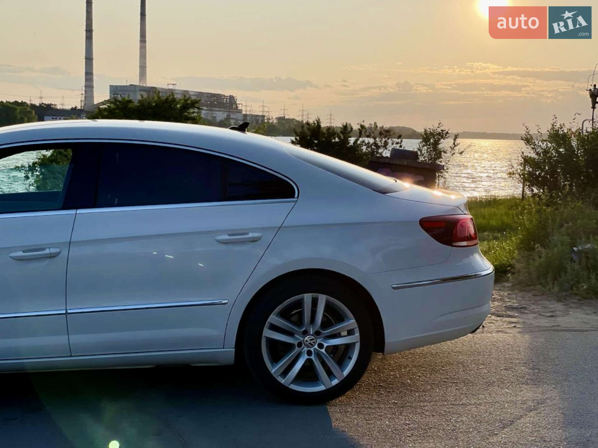 Volkswagen CC / Passat CC 2013 VIN WVWZZZ3CZDE563658 фото оголошення 10 з 27