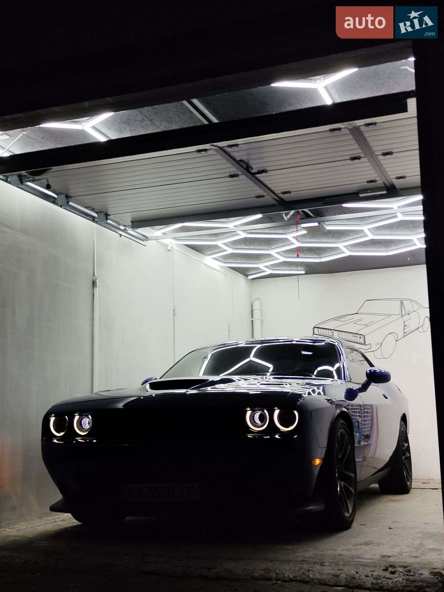 Dodge Challenger 2020 VIN 2C3CDZFJ3LH179533 фото оголошення 37 з 47