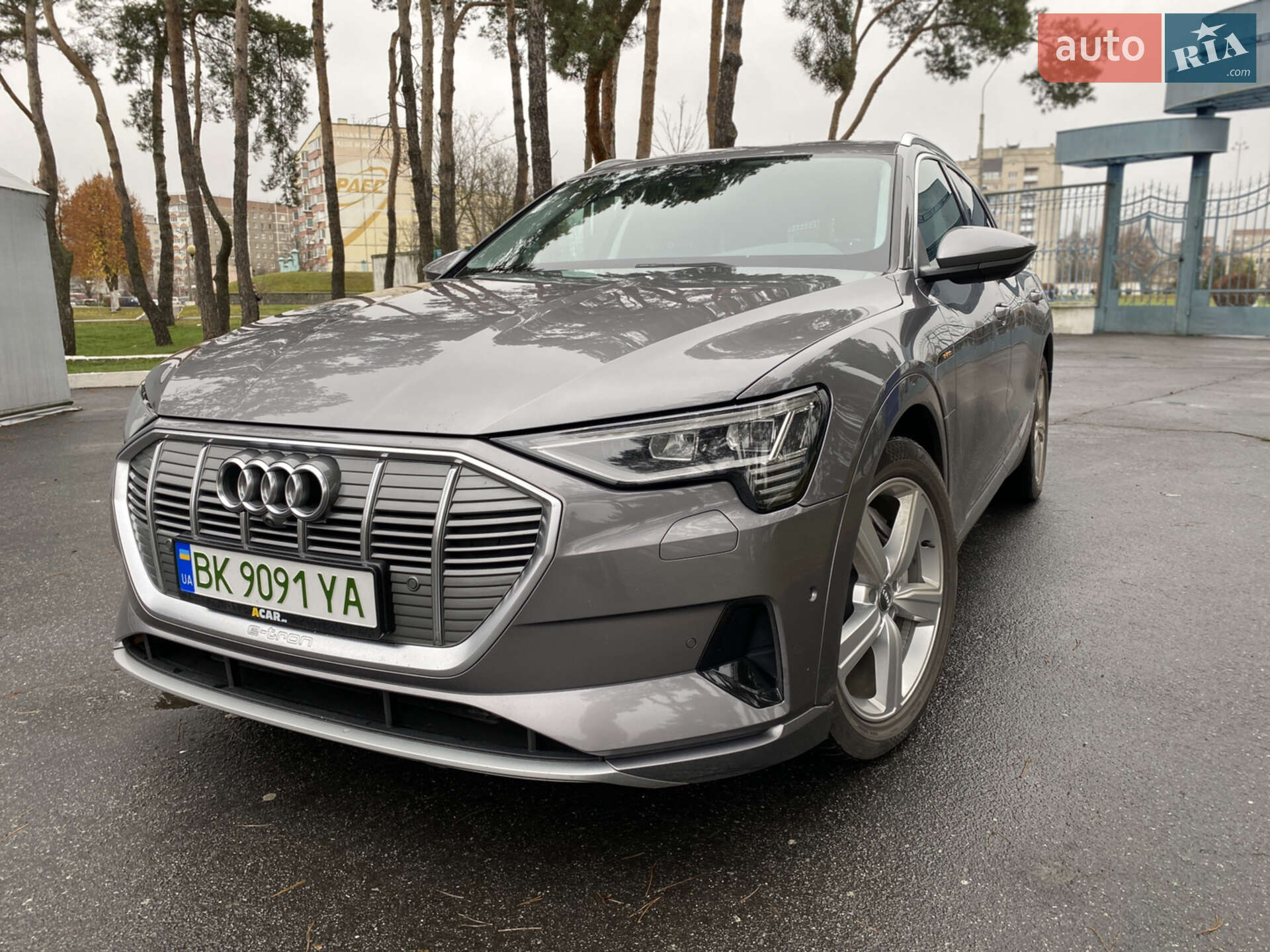 Audi e-tron 2020 VIN WAUZZZGE4LB036699 фото оголошення 3 з 31