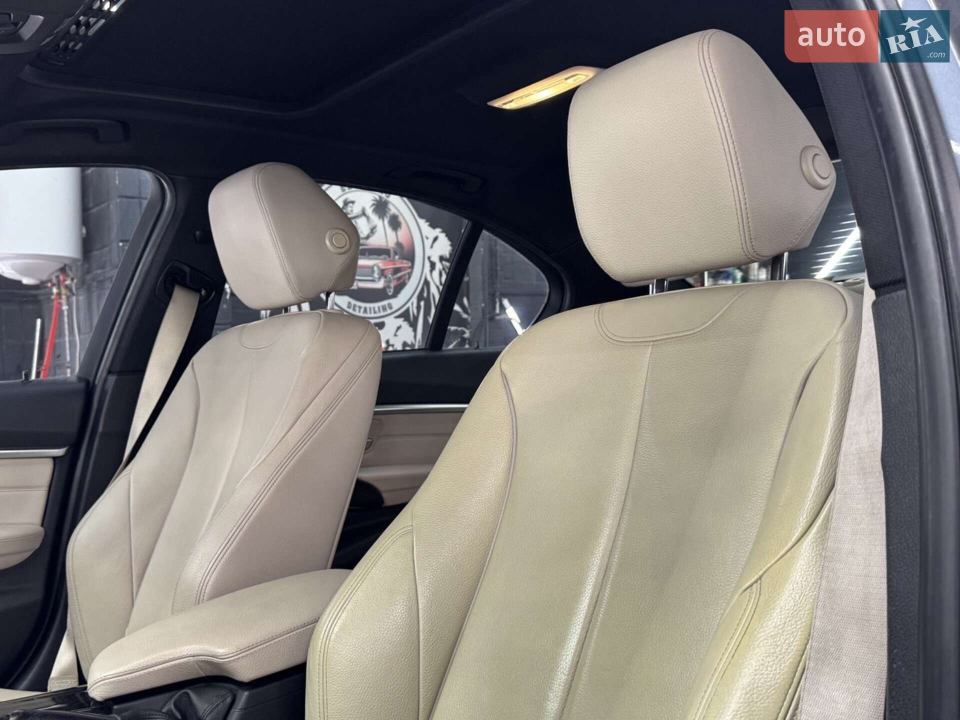 BMW 3 Series 2017 VIN WBA8D9C55HK677545 фото оголошення 13 з 24