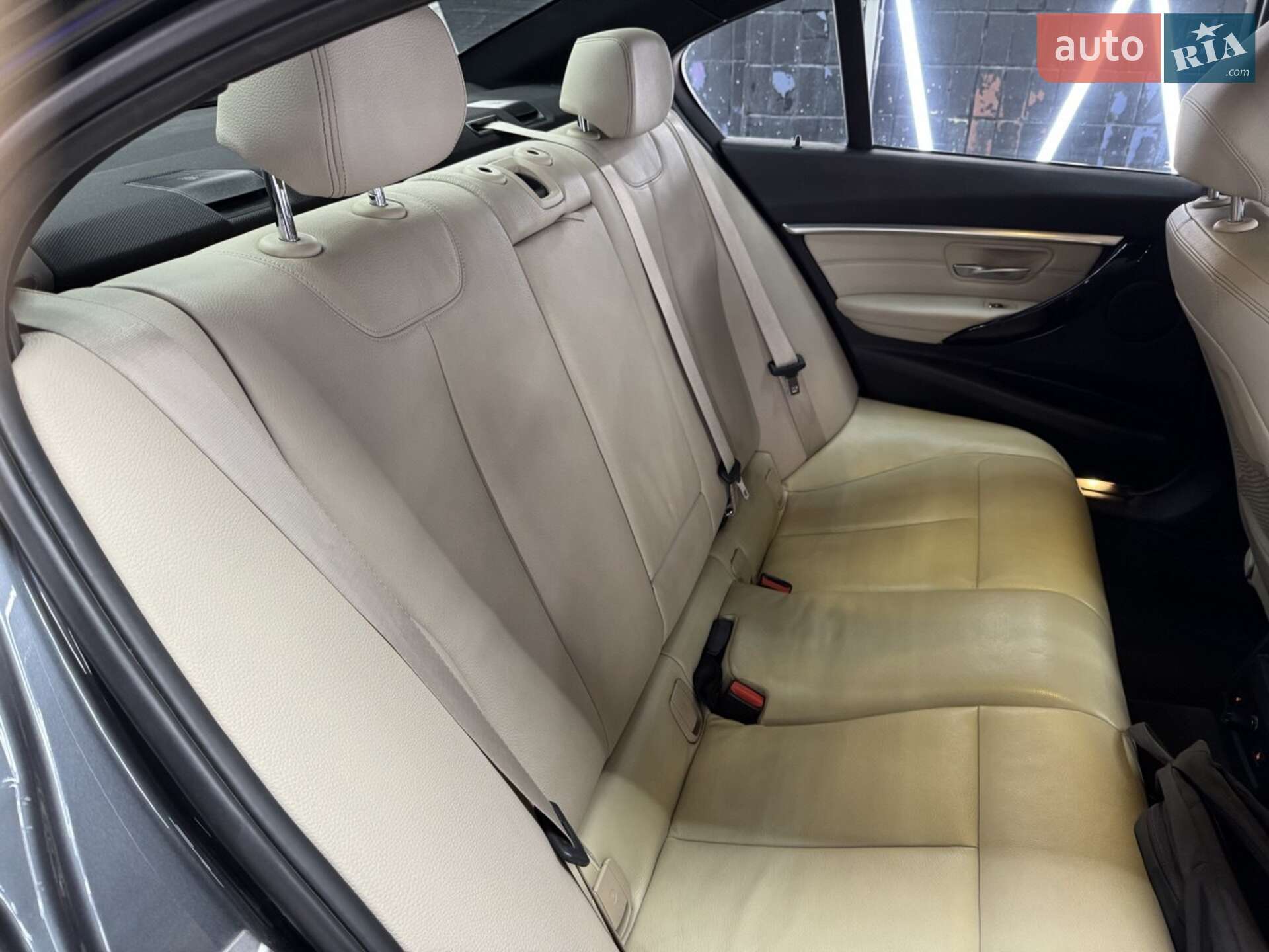 BMW 3 Series 2017 VIN WBA8D9C55HK677545 фото оголошення 22 з 24