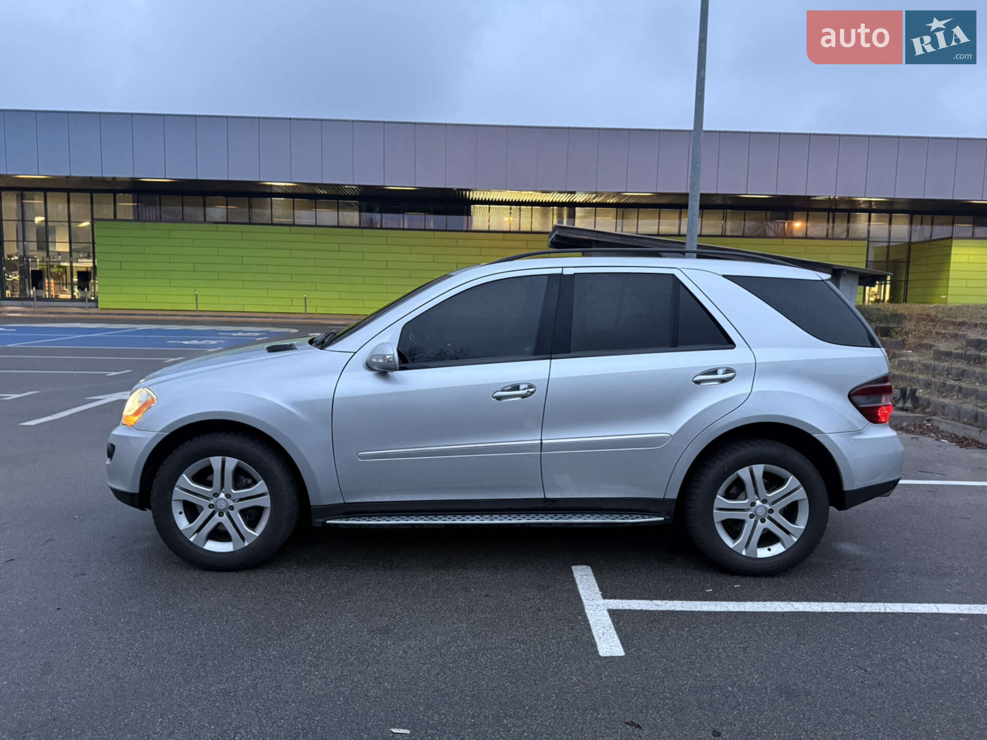 Mercedes-Benz M-Class 2008 VIN 4JGBB86E28A391612 фото оголошення 4 з 23