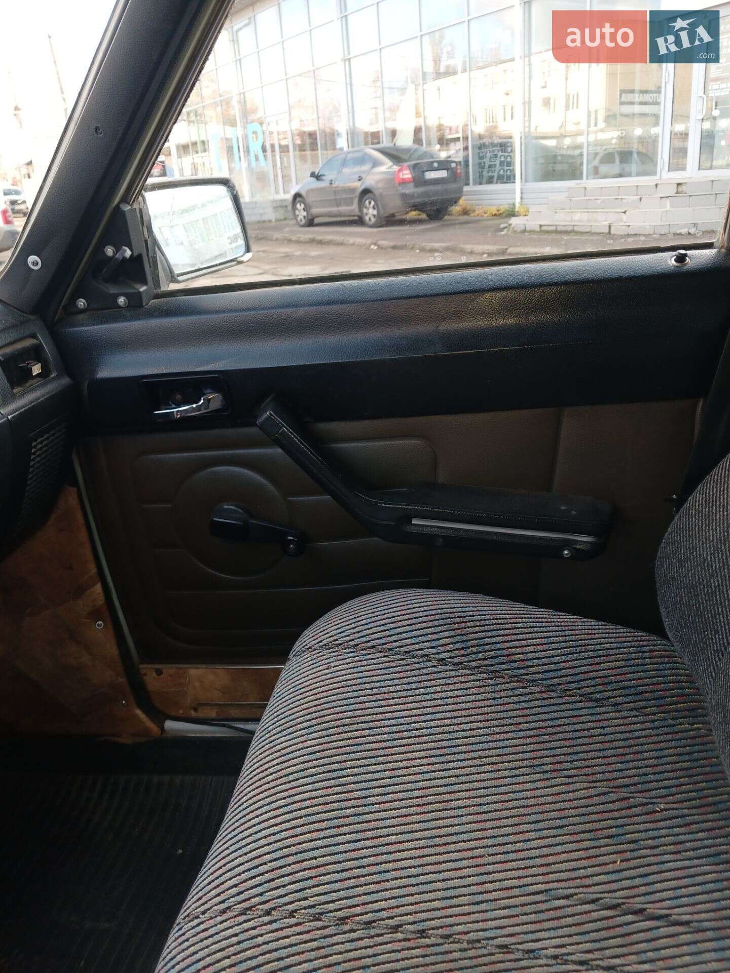 ГАЗ 24-10 Волга 1992 VIN XTH241000N1468498 фото оголошення 41 з 51