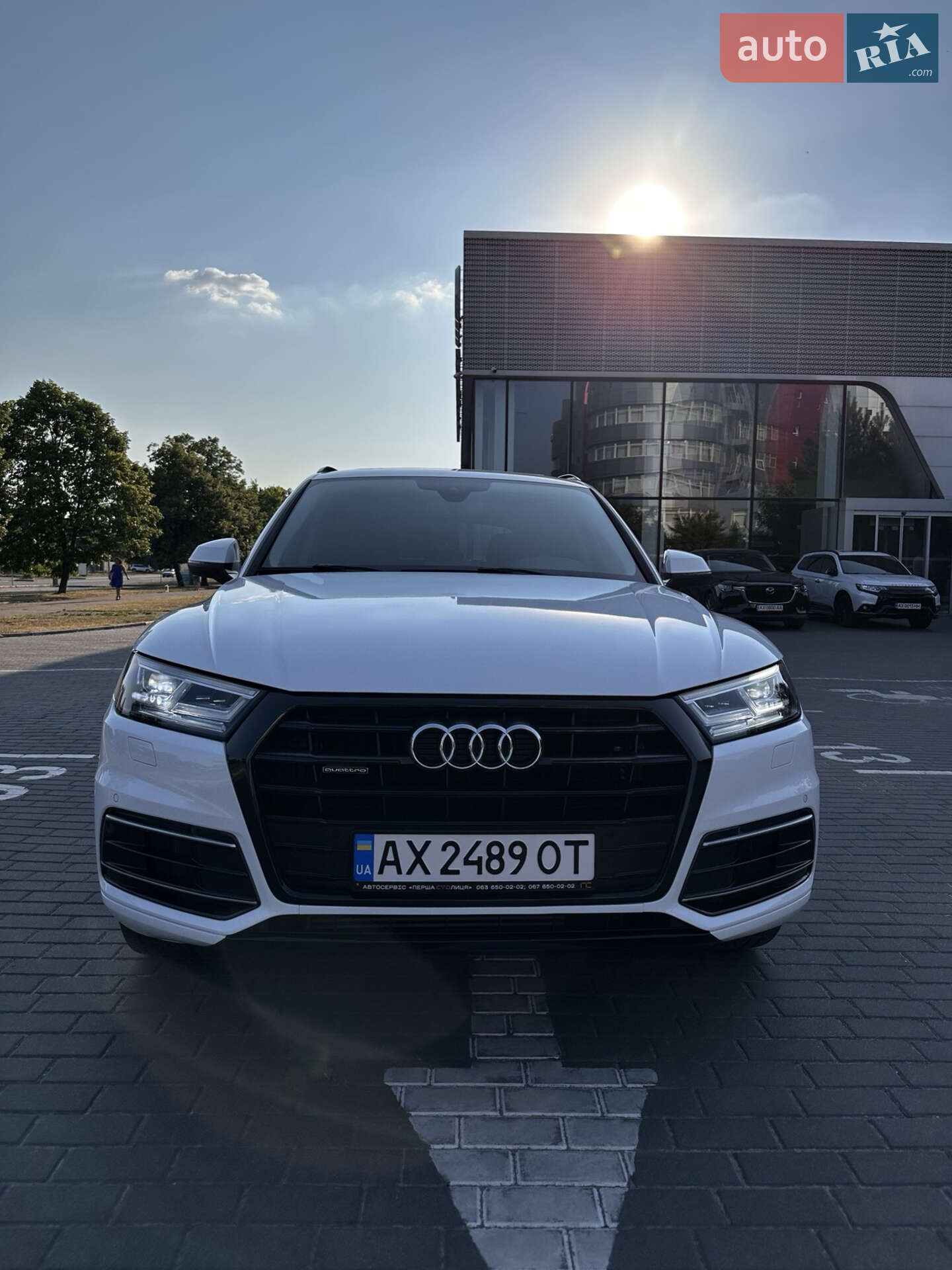 Audi Q5 2018 VIN WA1BNAFY0J2133290 фото оголошення 7 з 58