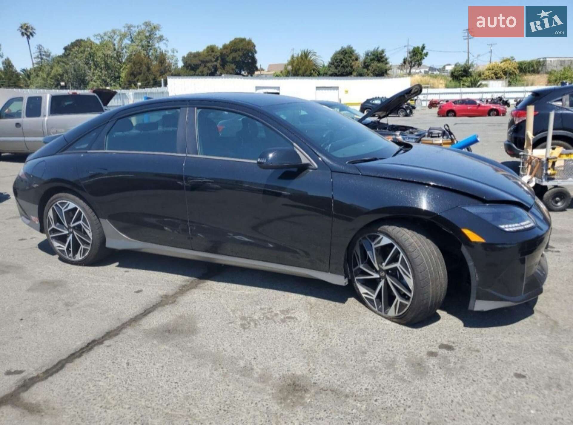 Hyundai Ioniq 6 2023 VIN KMHM34AA6PA037206 фото оголошення 12 з 12