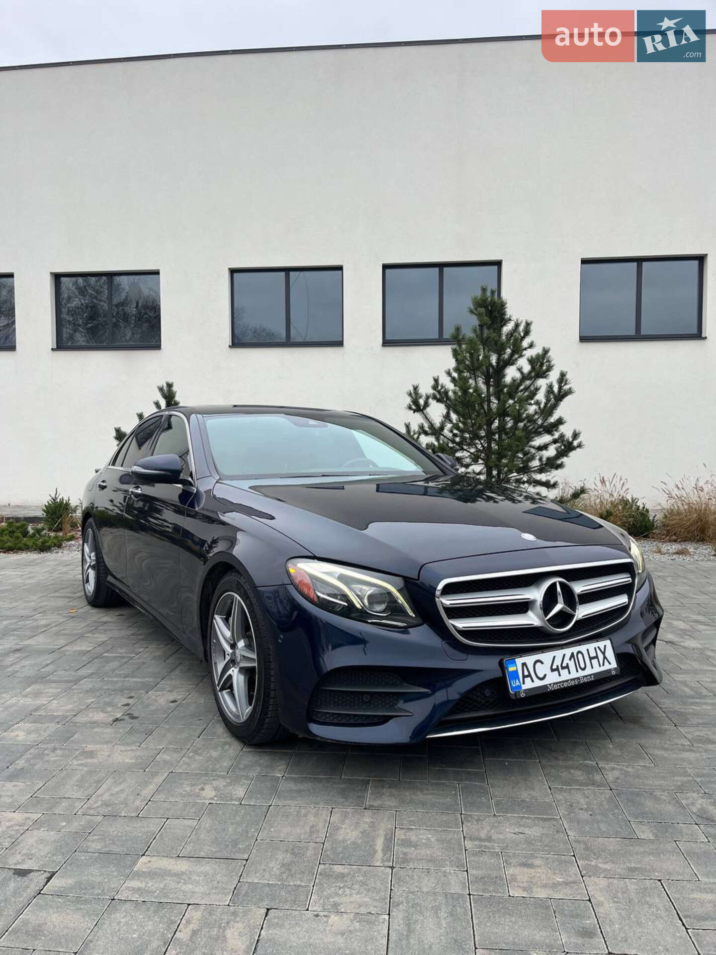 Mercedes-Benz E-Class 2016 VIN WDDZF4JB7HA130253 фото оголошення 4 з 30