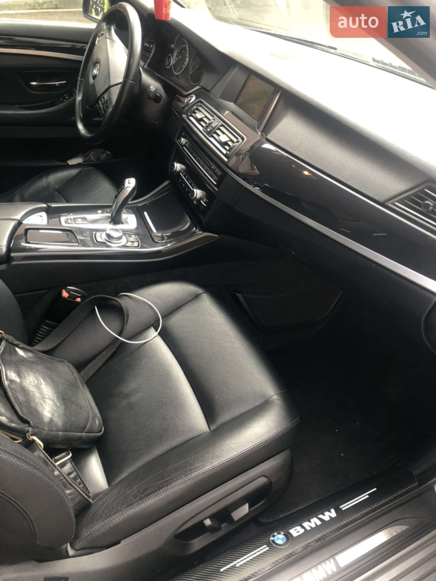 BMW 5 Series 2013 VIN WBA5J31090D069598 фото оголошення 27 з 48