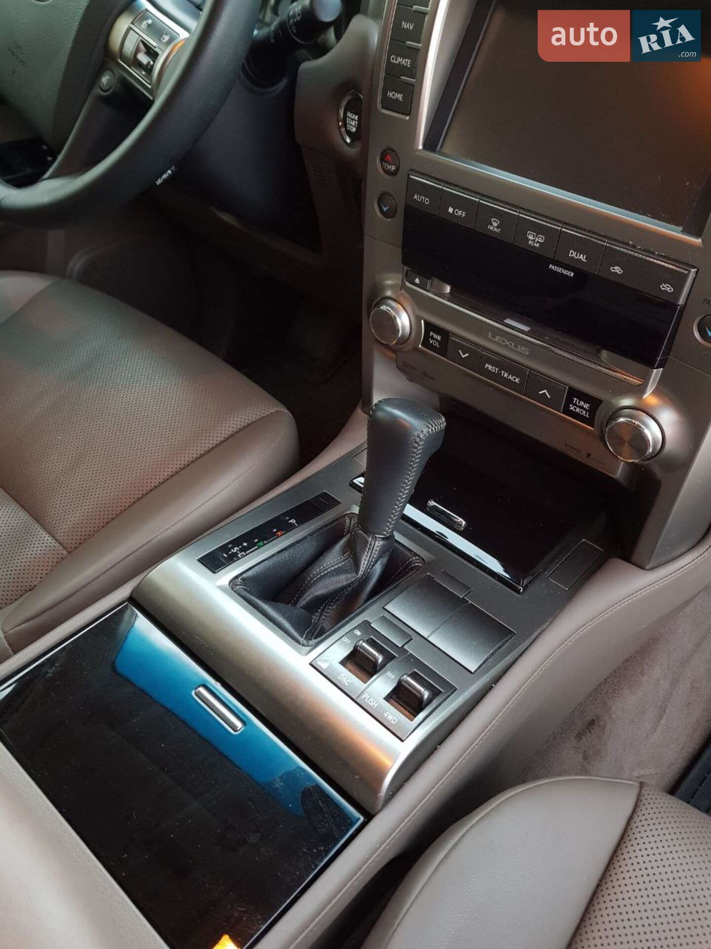 Lexus GX 2016 VIN JTJBM7FX5G5145443 фото оголошення 14 з 18