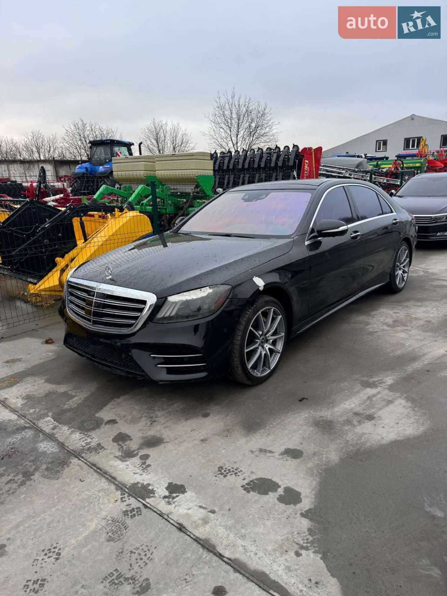 Mercedes-Benz S-Class 2019 VIN WDDUG6GB7KA488857 фото оголошення 4 з 20