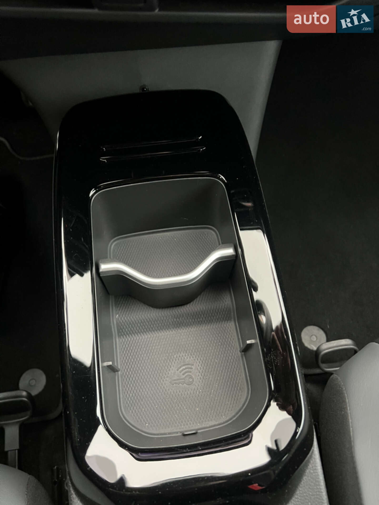 Volkswagen ID.4 2024 VIN WVGZZZE23SE004508 фото оголошення 20 з 44