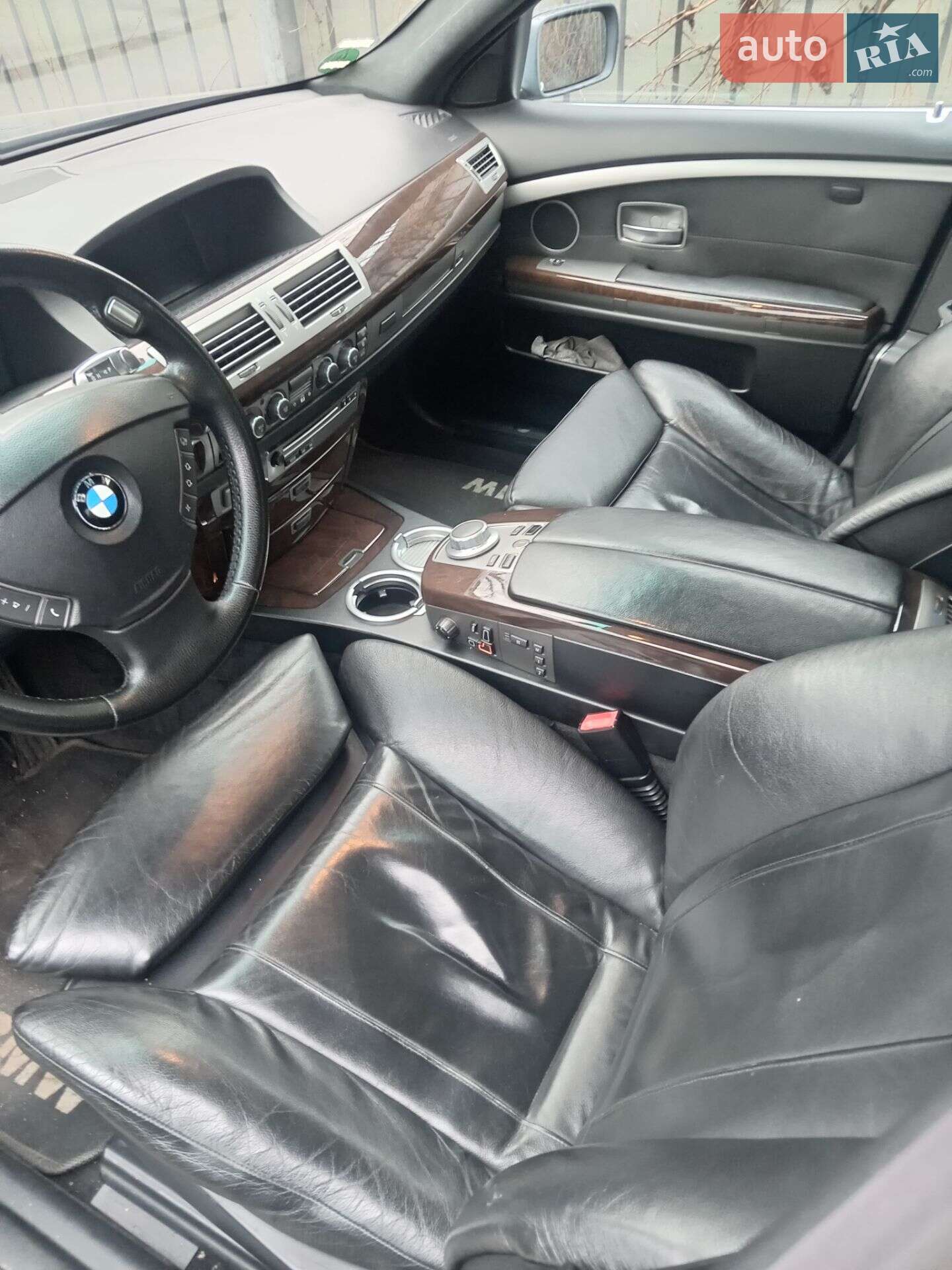 BMW 7 Series 2006 VIN WBAHM61090DH92604 фото оголошення 12 з 21