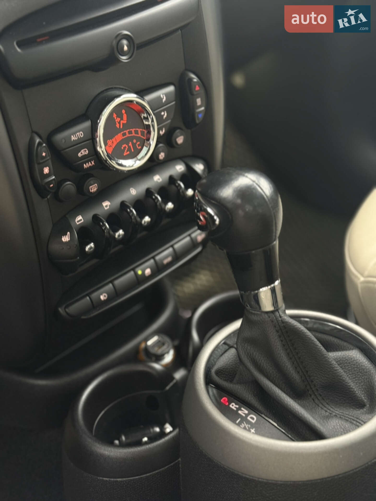 MINI Cooper 2012 VIN WMWZC3C51CWL82755 фото оголошення 20 з 29